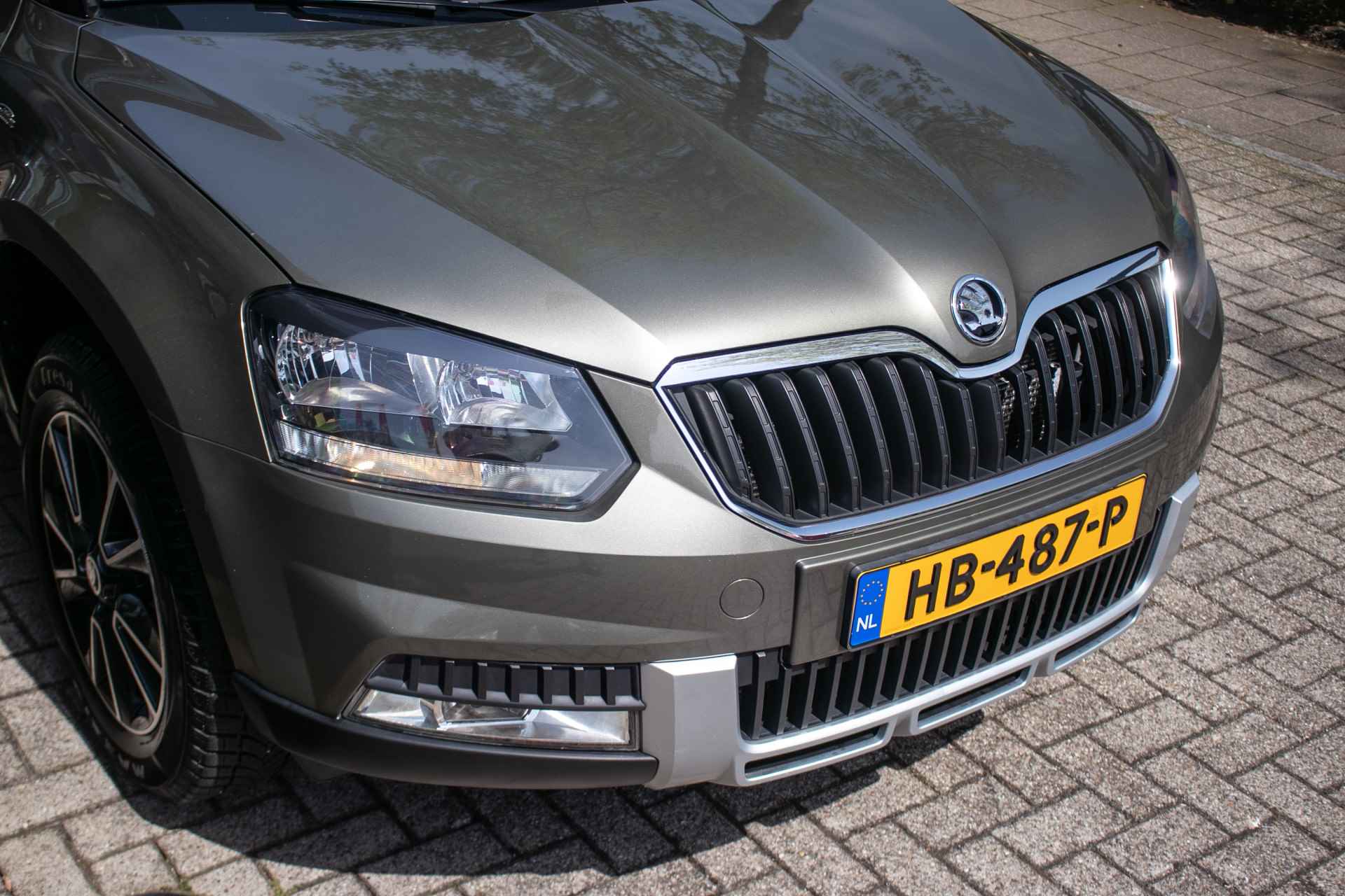 Škoda Yeti Outdoor 1.4 TSI Greentech Edition - All-in rijklrprs | trekhaak | navi - 22/41