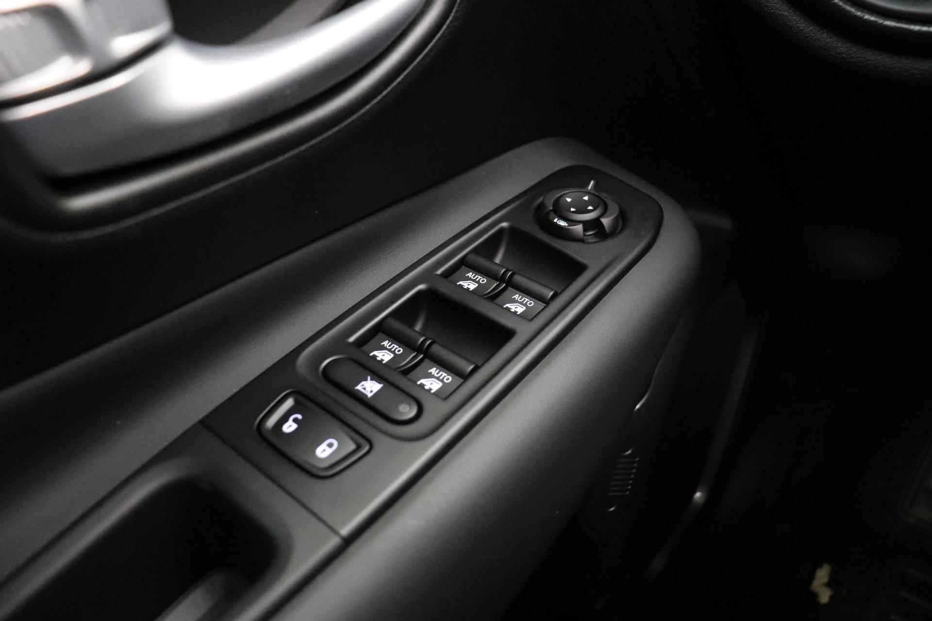 Jeep Renegade 1.5T e-Hybrid Altitude | Navigatie | Panoramadak | Lederen bekleding | Stoelverwarming | 19'' lichtmetalen velgen | Keyless | Camera - 22/43