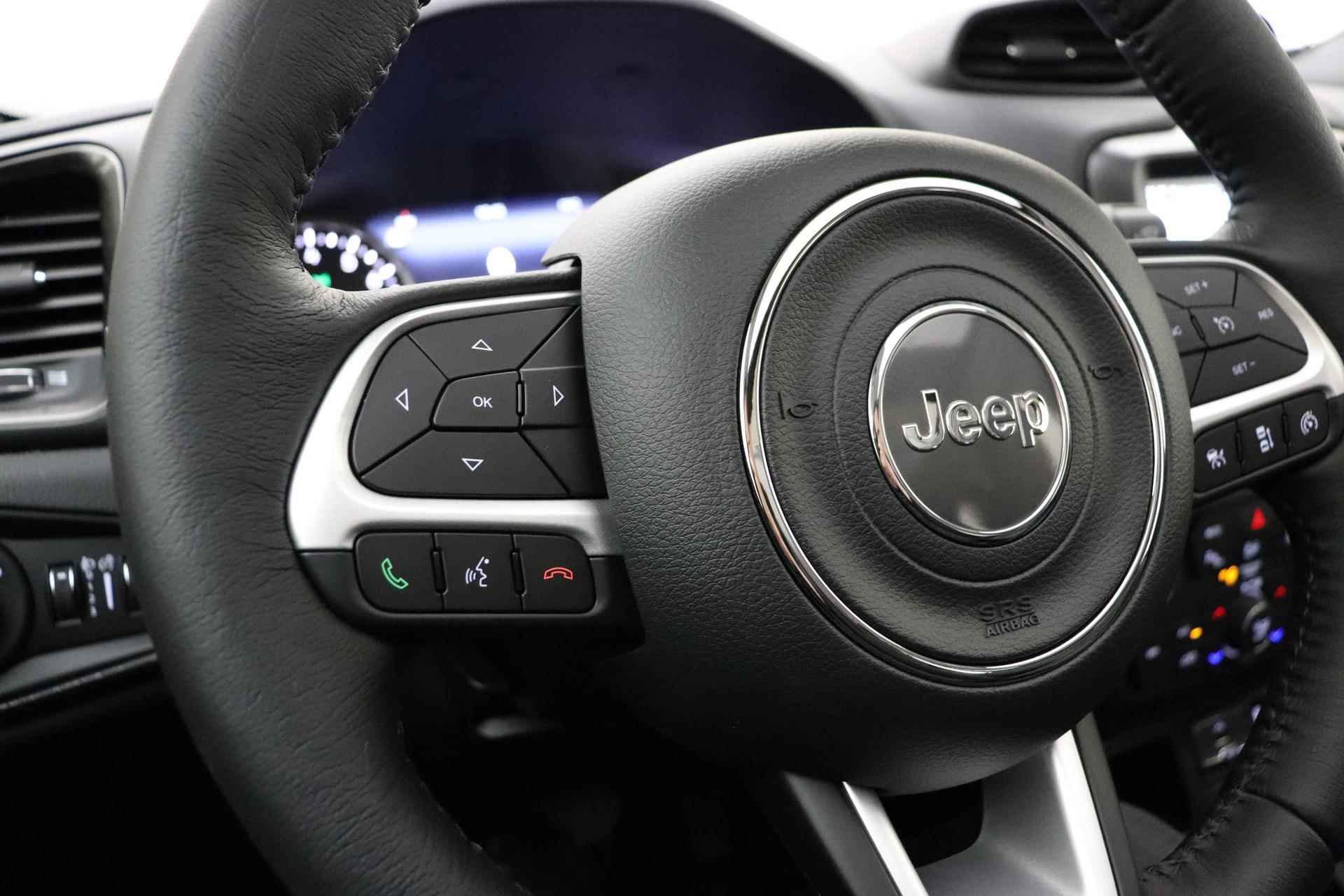 Jeep Renegade 1.5T e-Hybrid Altitude | Navigatie | Panoramadak | Lederen bekleding | Stoelverwarming | 19'' lichtmetalen velgen | Keyless | Camera - 34/43
