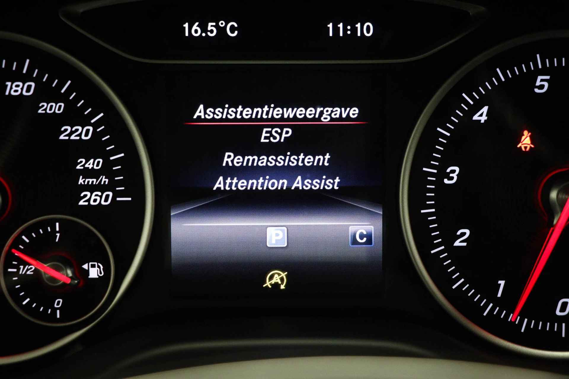 Mercedes-Benz A-klasse 160 AMG Sport Edition | LED | HALF LEDER | CAMERA - 33/57