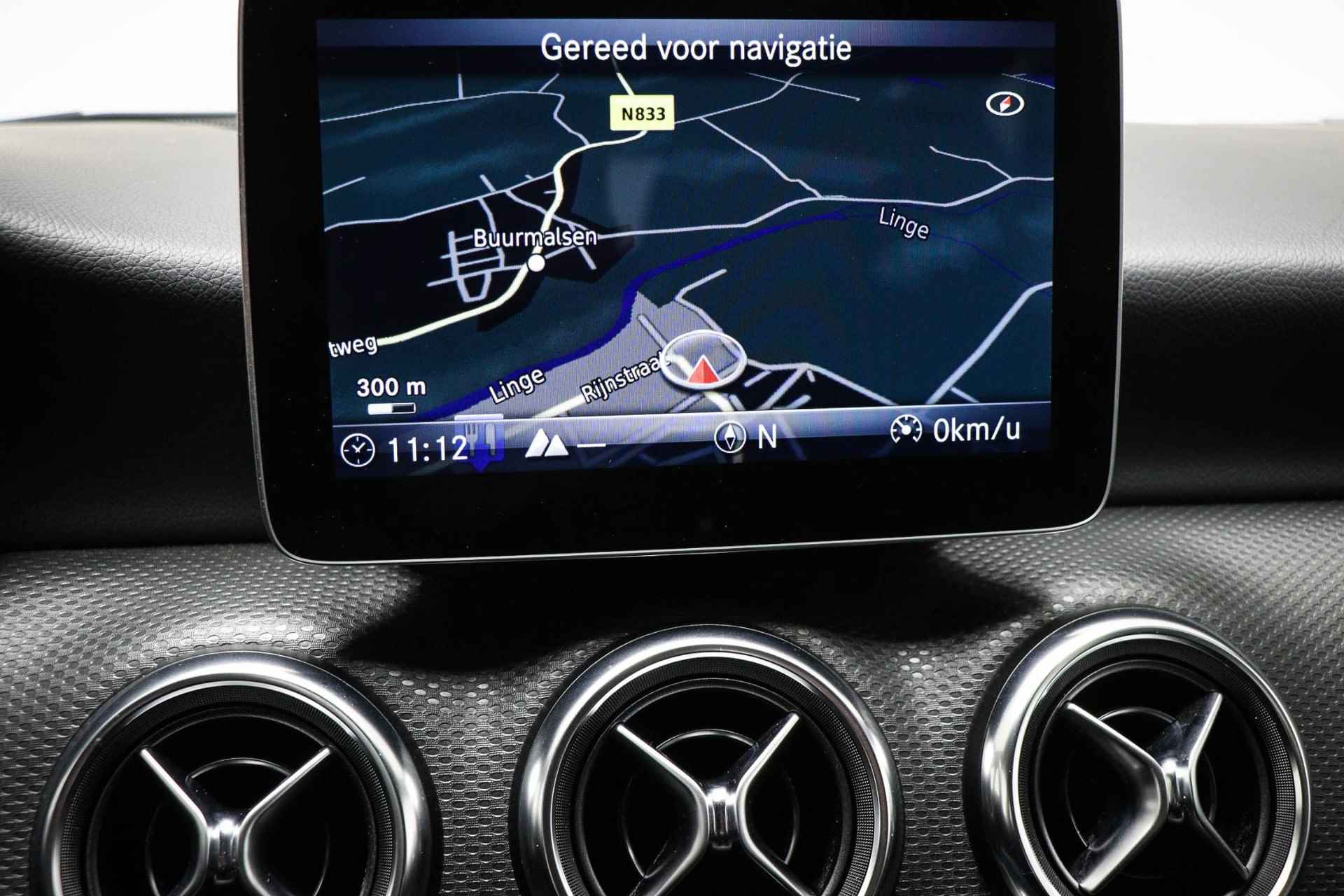 Mercedes-Benz A-klasse 160 AMG Sport Edition | LED | HALF LEDER | CAMERA - 45/57