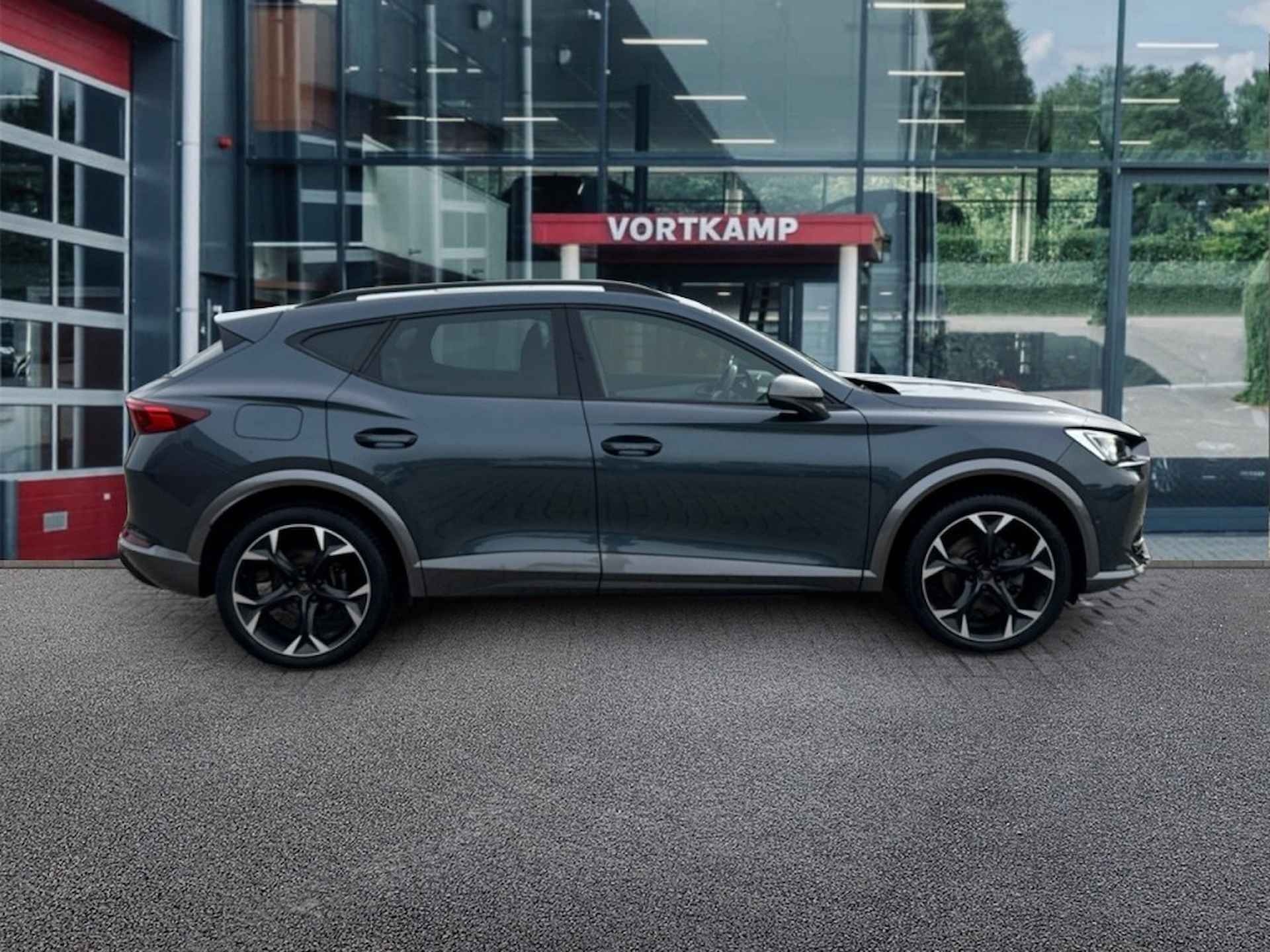 CUPRA Formentor 1.4 TSI DSG E-HYBRID PANO-DAK/CAMERA/MEMORY/ACC/NAVI/STOELVERW - 4/22