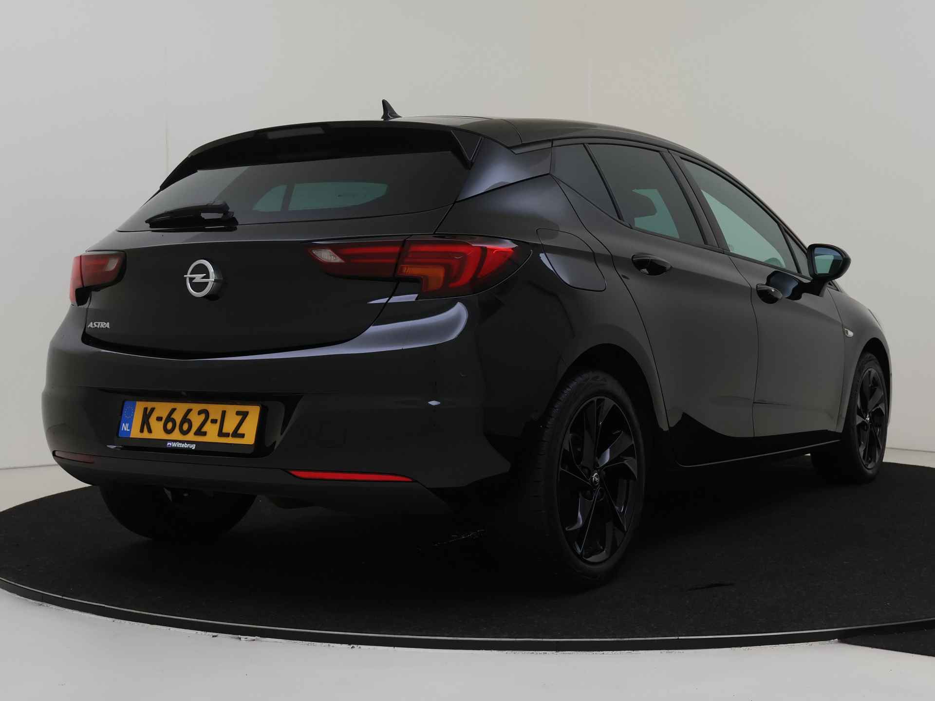 Opel Astra 1.4 Ultimate 5 deurs Automaat | Navigatie | Bose | Stoelverwarming en koeling - 11/34