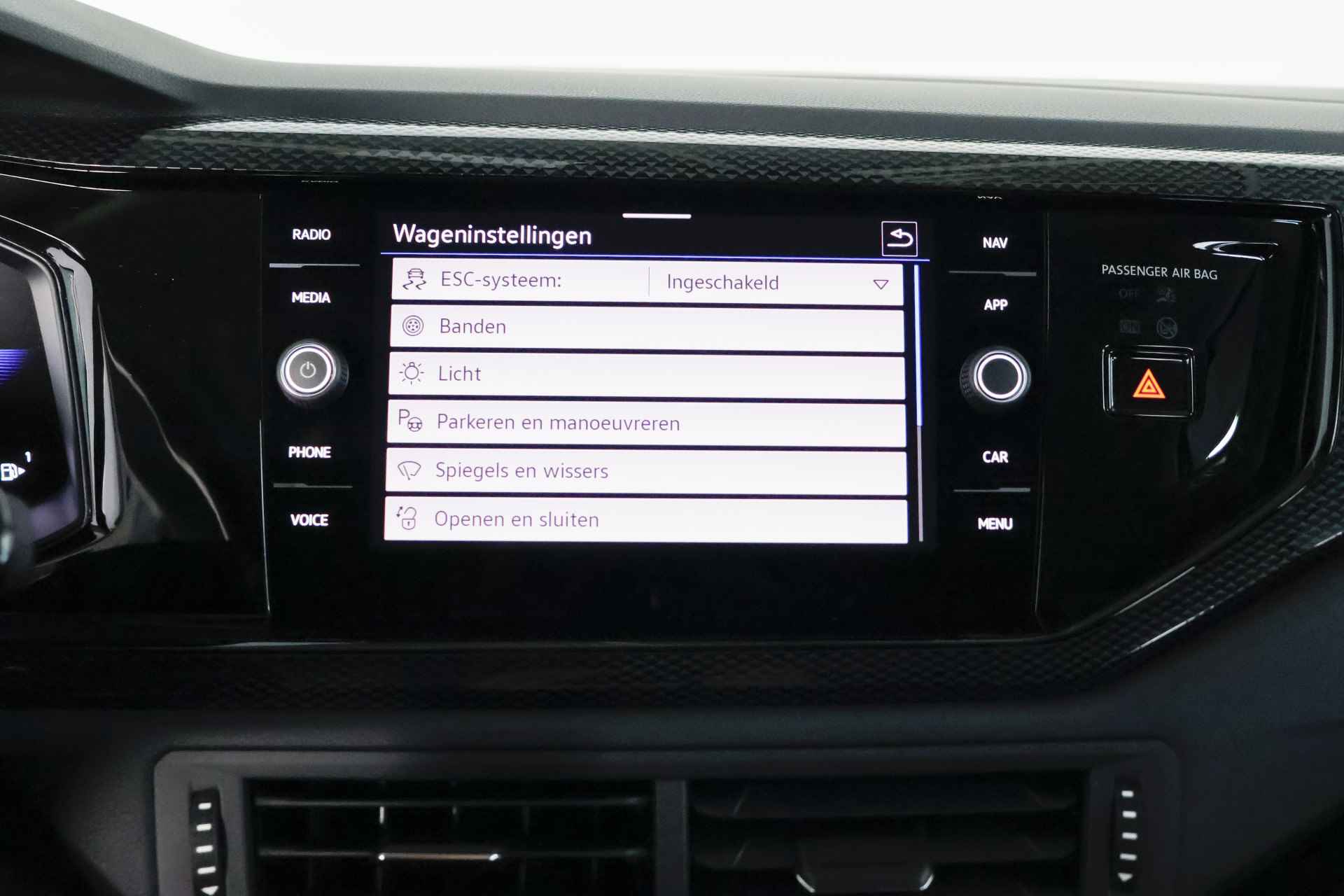 Volkswagen Taigo 1.0 TSI Life / LED / CarPlay / ACC / Cam / Clima - 22/30