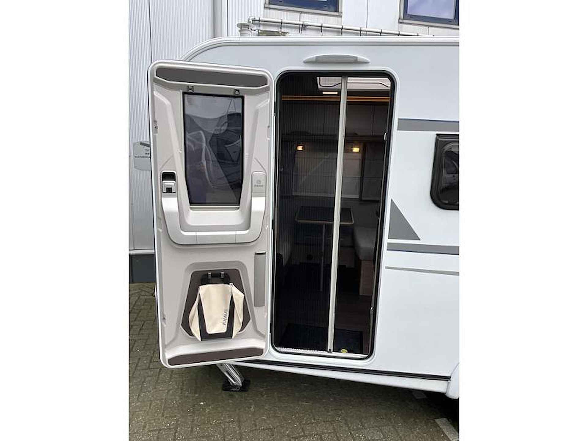 Knaus Sudwind 60 Years 420 QD UNICO VERONA-VLOERVERW. - 4/10