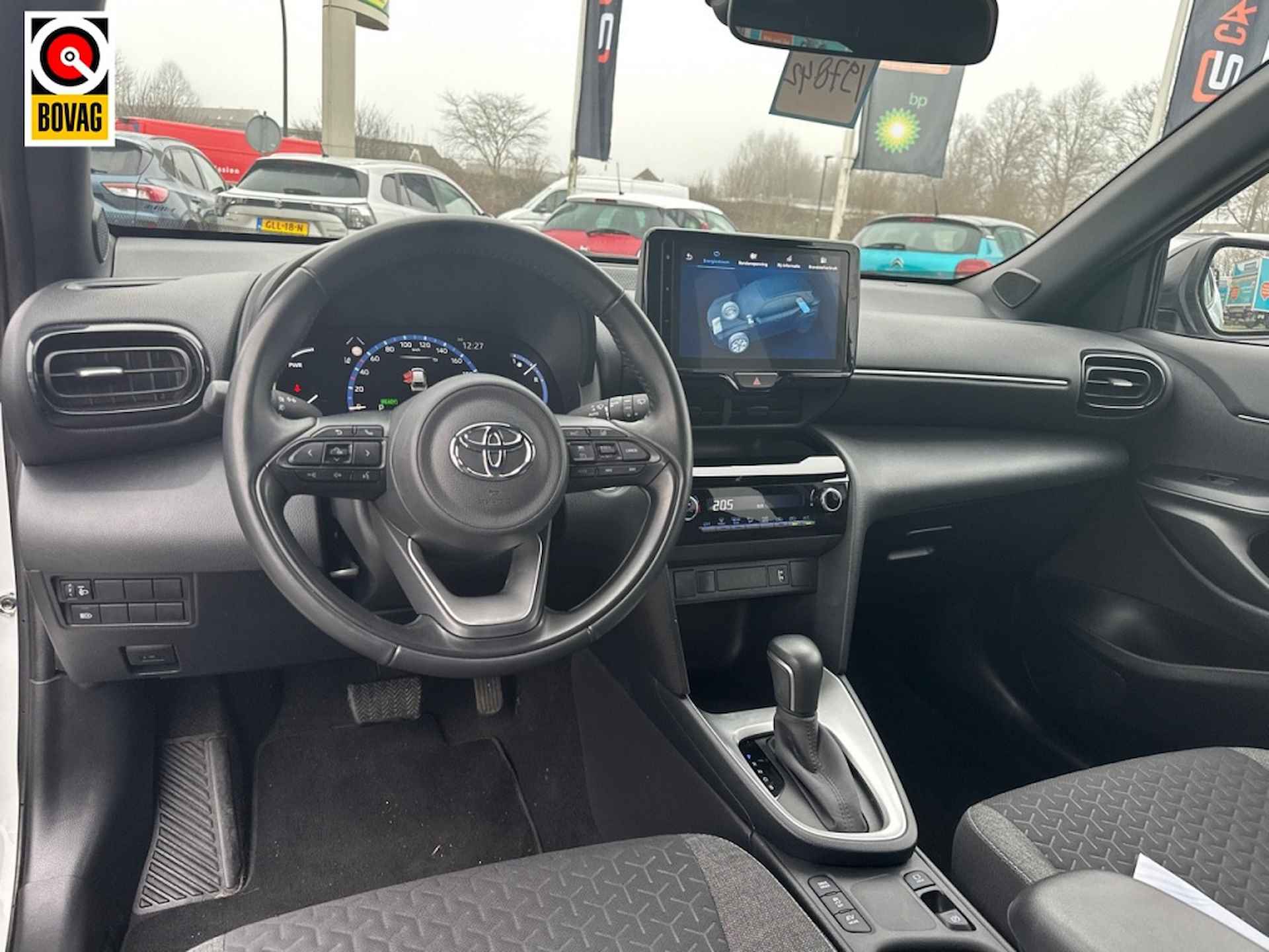 Toyota Yaris Cross 1.5 Hybrid Dynamic - 14/36