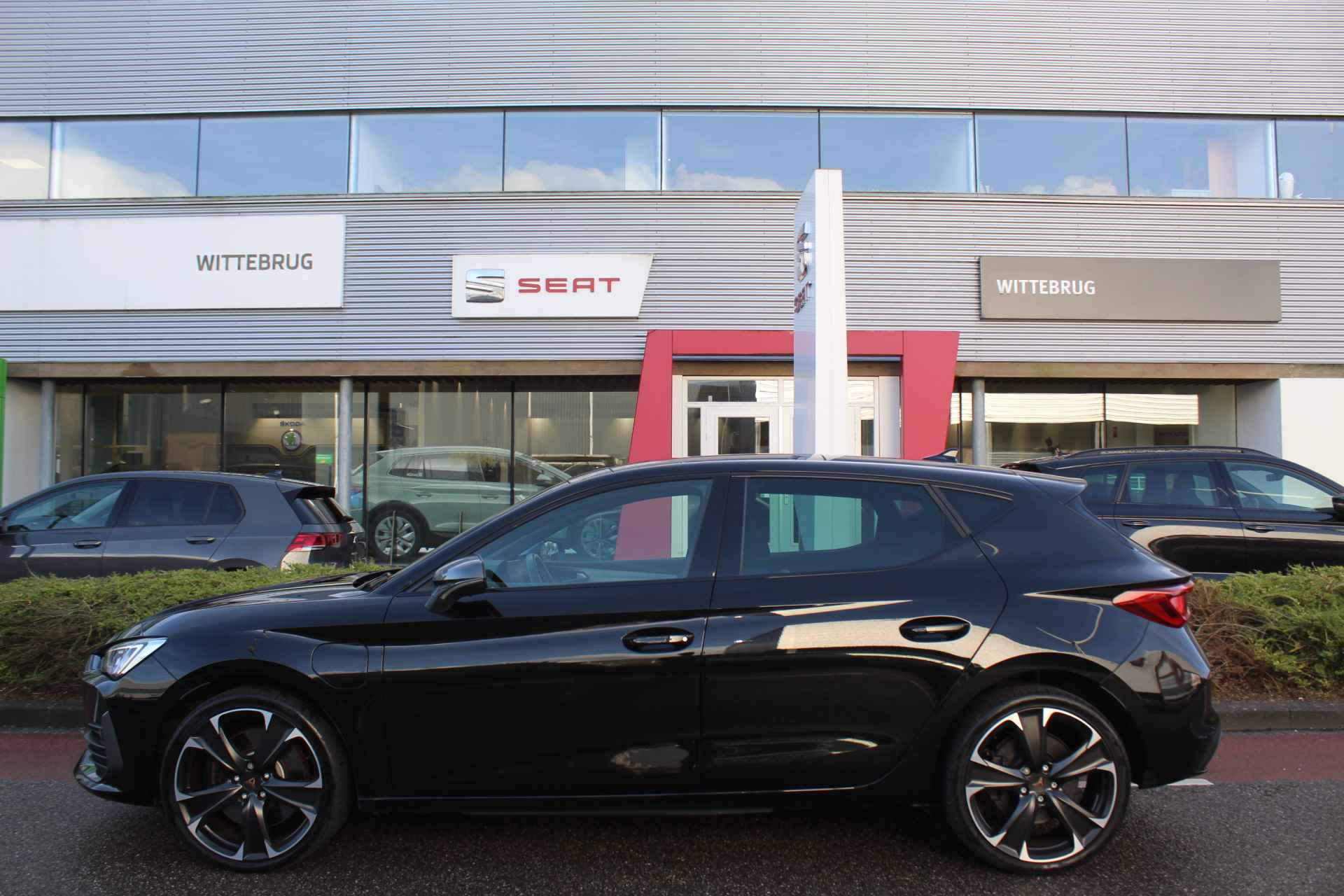 CUPRA Leon 1.4 e-Hybrid 245pk DSG VZ Performance / Panoramadak / Supersport Stuur / Stuur & Stoelverwarming / Navigatie / App-Connect / LED / 19" LMV - 7/40