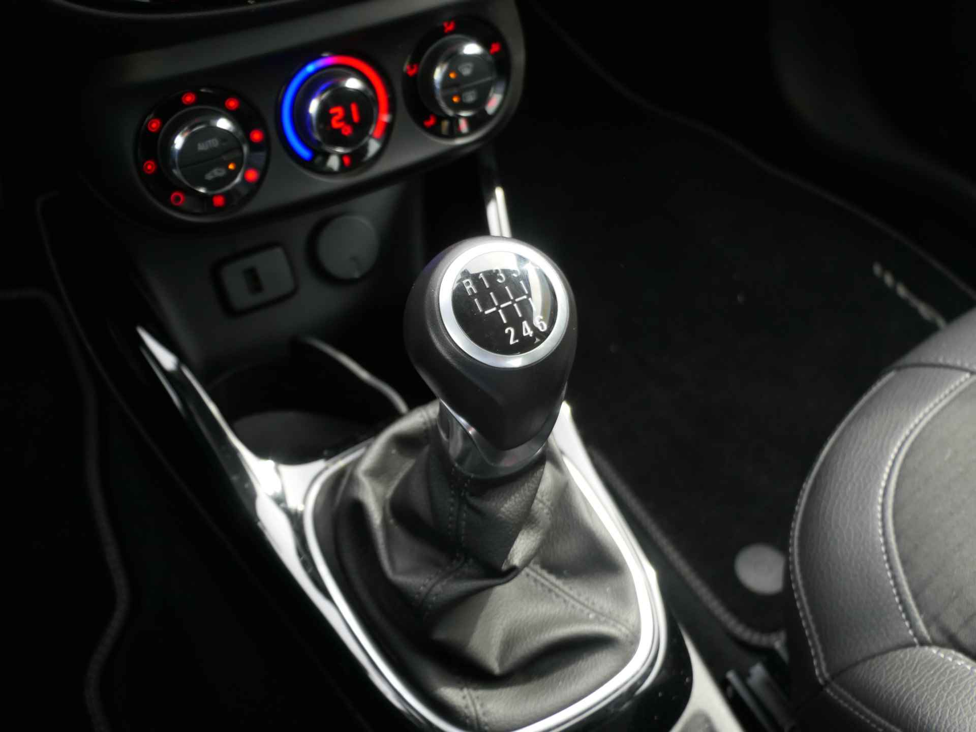 Opel ADAM 1.0 Turbo Rocks BlitZ | Navigatie | Winterpakket | 17" LMV - 27/32