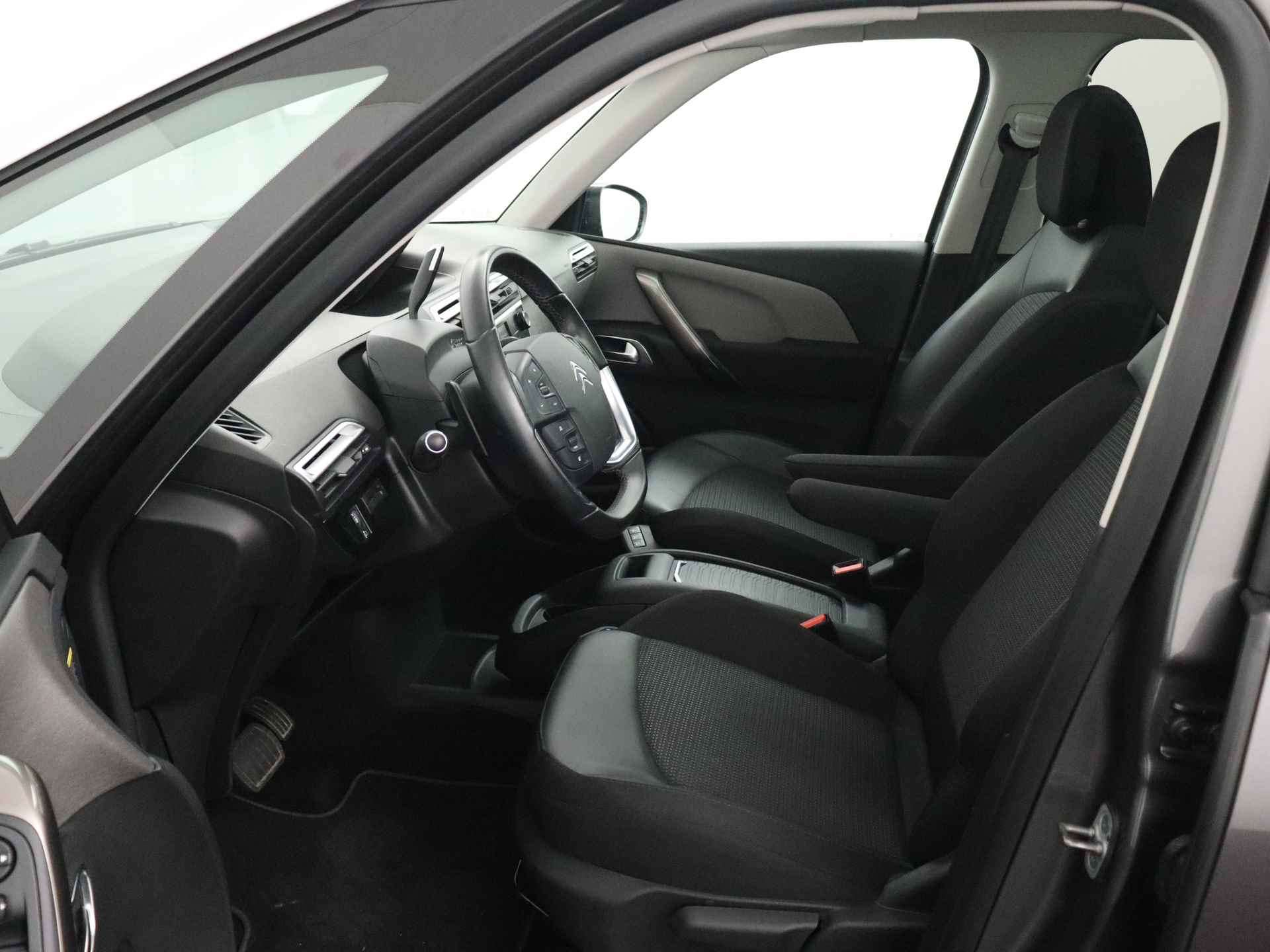 Citroën Grand C4 Spacetourer 130 PK Shine Automaat | Rijklaar | Panorama dak | Adaptive cruise control | Parkeersensoren rondom | Camera achter - 3/26