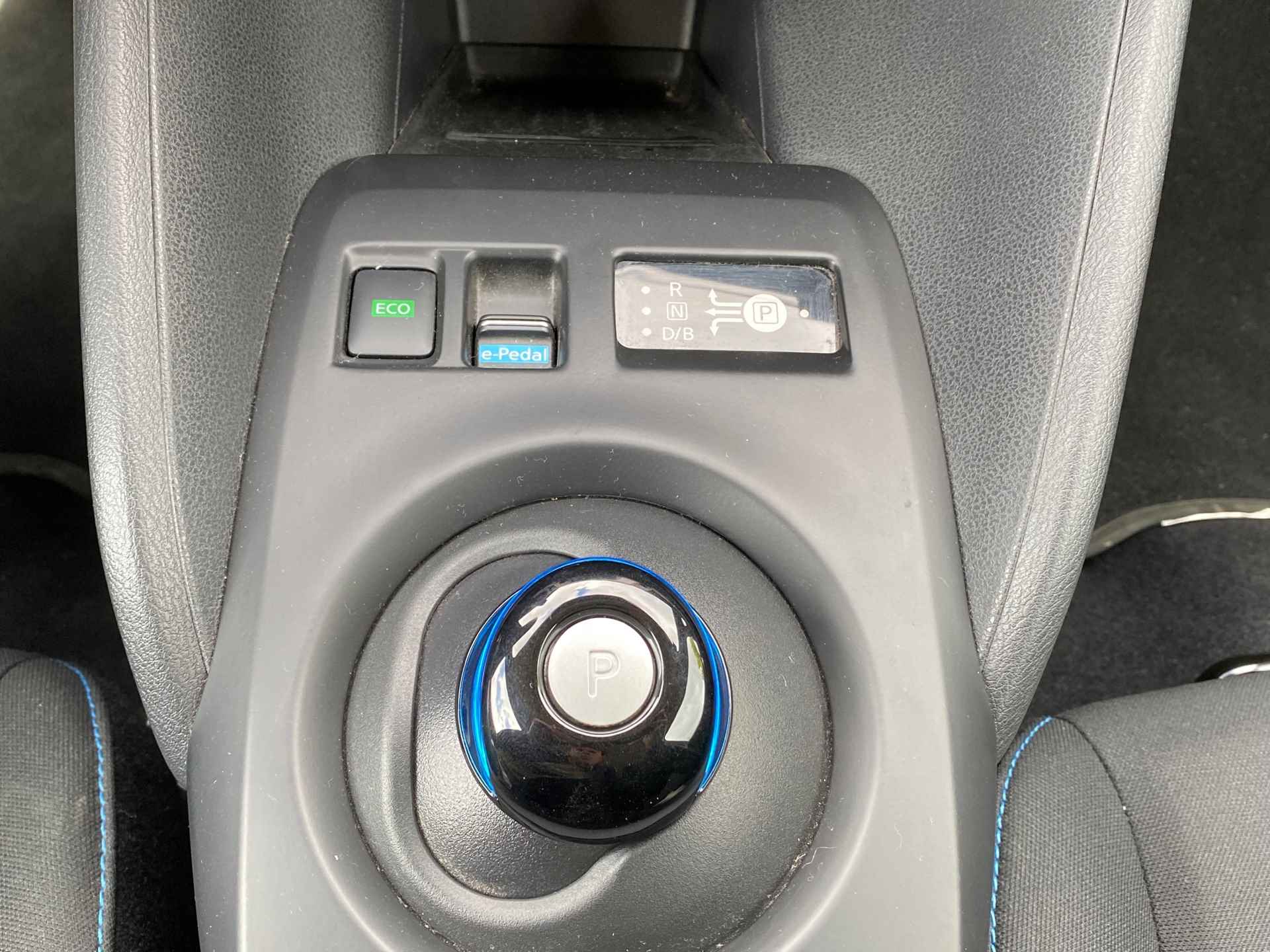 Nissan LEAF Acenta 40 kWh CAMERA | NAVI BY APPLE CARPLAY/ANDROID AUTO | 12 MND. BOVAGGARANTIE - 21/31
