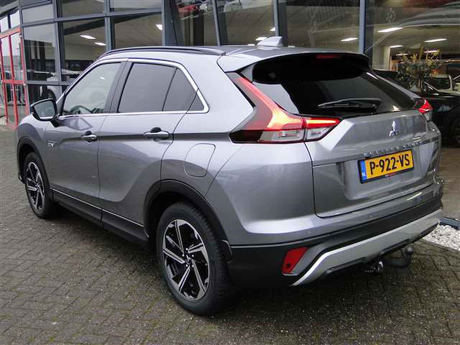 Mitsubishi Eclipse Cross PHEV 2.4 Intense+ | Led | PDC | Navi | Standkachel | Trekhaak - 2/7