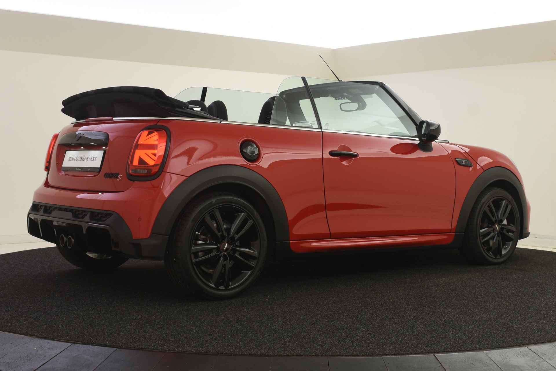 MINI Cabrio Cooper S JCW Automaat / JCW Sportstoelen / Comfort Access / Adaptief onderstel / Cruise Control / Stoelverwarming - 14/50