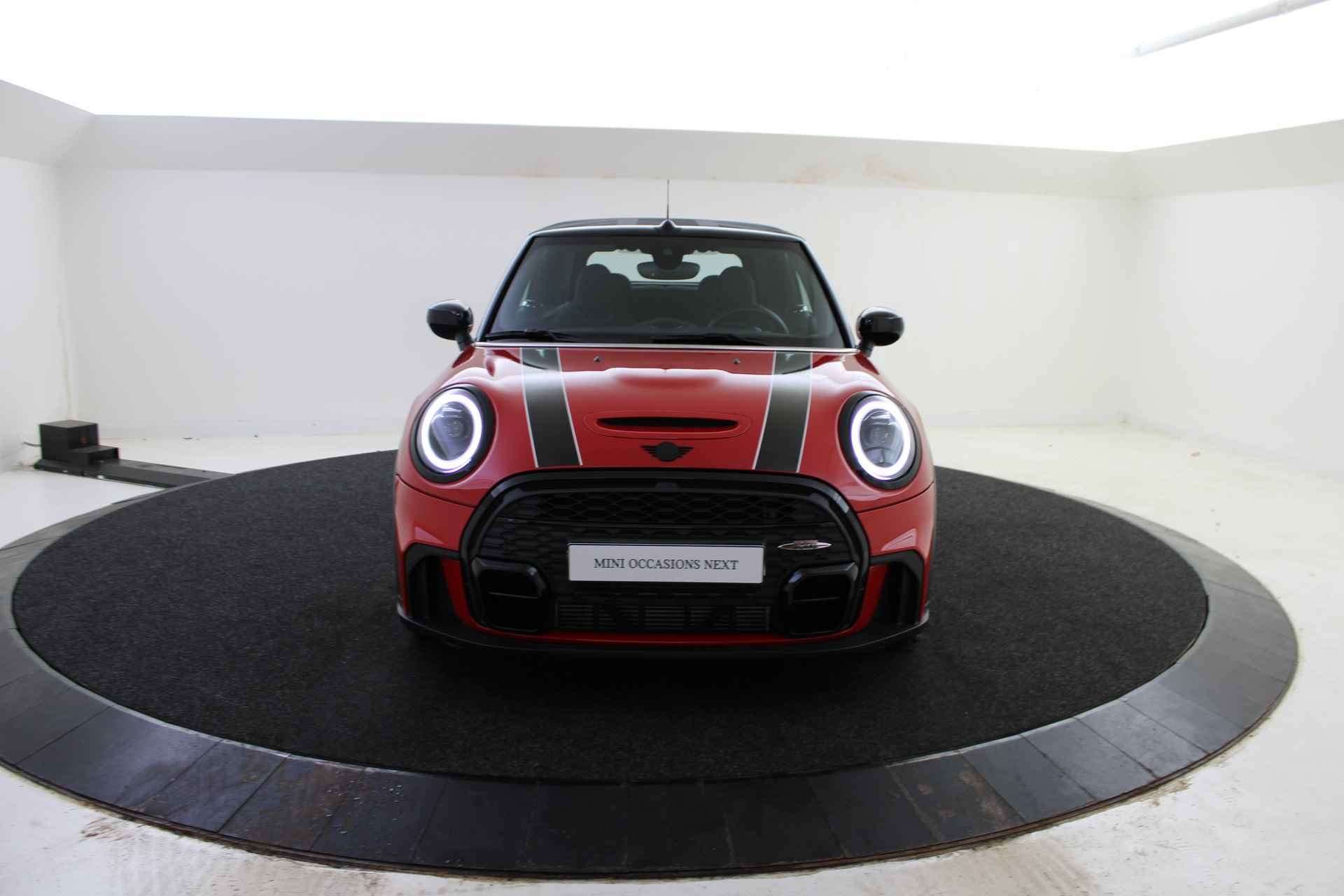 MINI Cabrio Cooper S JCW Automaat / JCW Sportstoelen / Comfort Access / Adaptief onderstel / Cruise Control / Stoelverwarming - 43/50