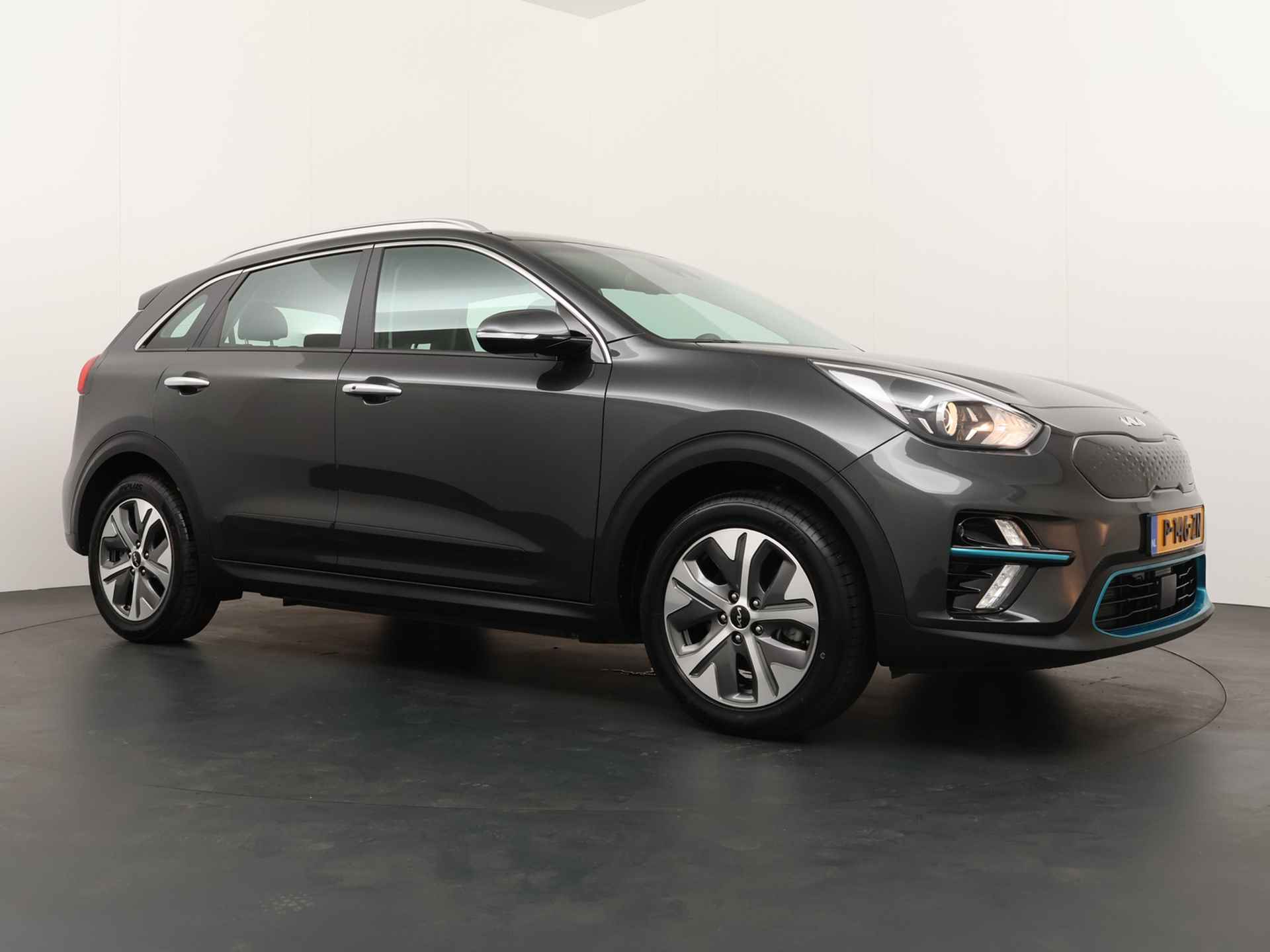 Kia e-Niro DynamicLine 64 kWh - Navigatie - Camera - Climate control - Apple Carplay/Android Auto - Fabrieksgarantie tot 07-2029 - 10/45