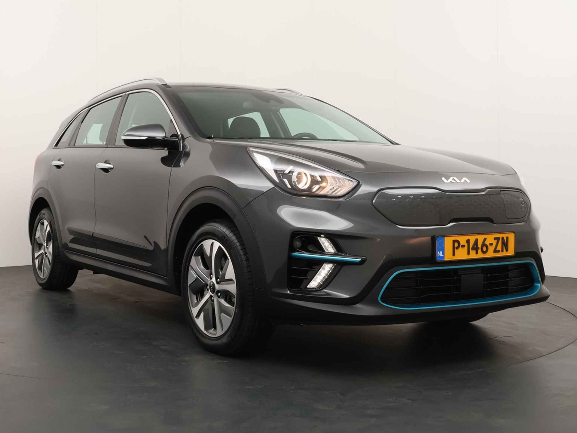 Kia e-Niro DynamicLine 64 kWh - Navigatie - Camera - Climate control - Apple Carplay/Android Auto - Fabrieksgarantie tot 07-2029 - 11/45