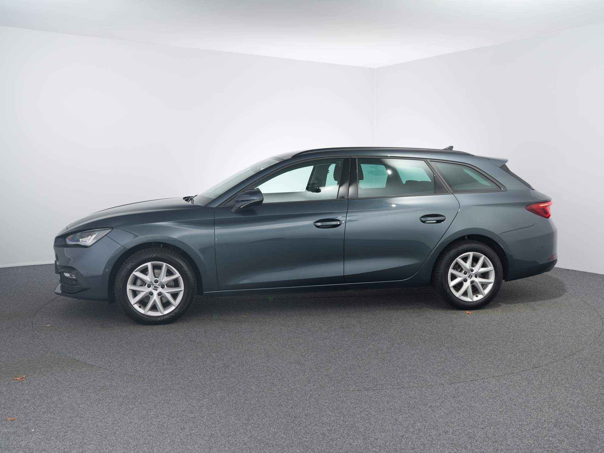 SEAT Leon Sportstourer 1.0 TSI Style Business Intense | Apple Carplay/Android Auto | Cruise | Camera - 14/26