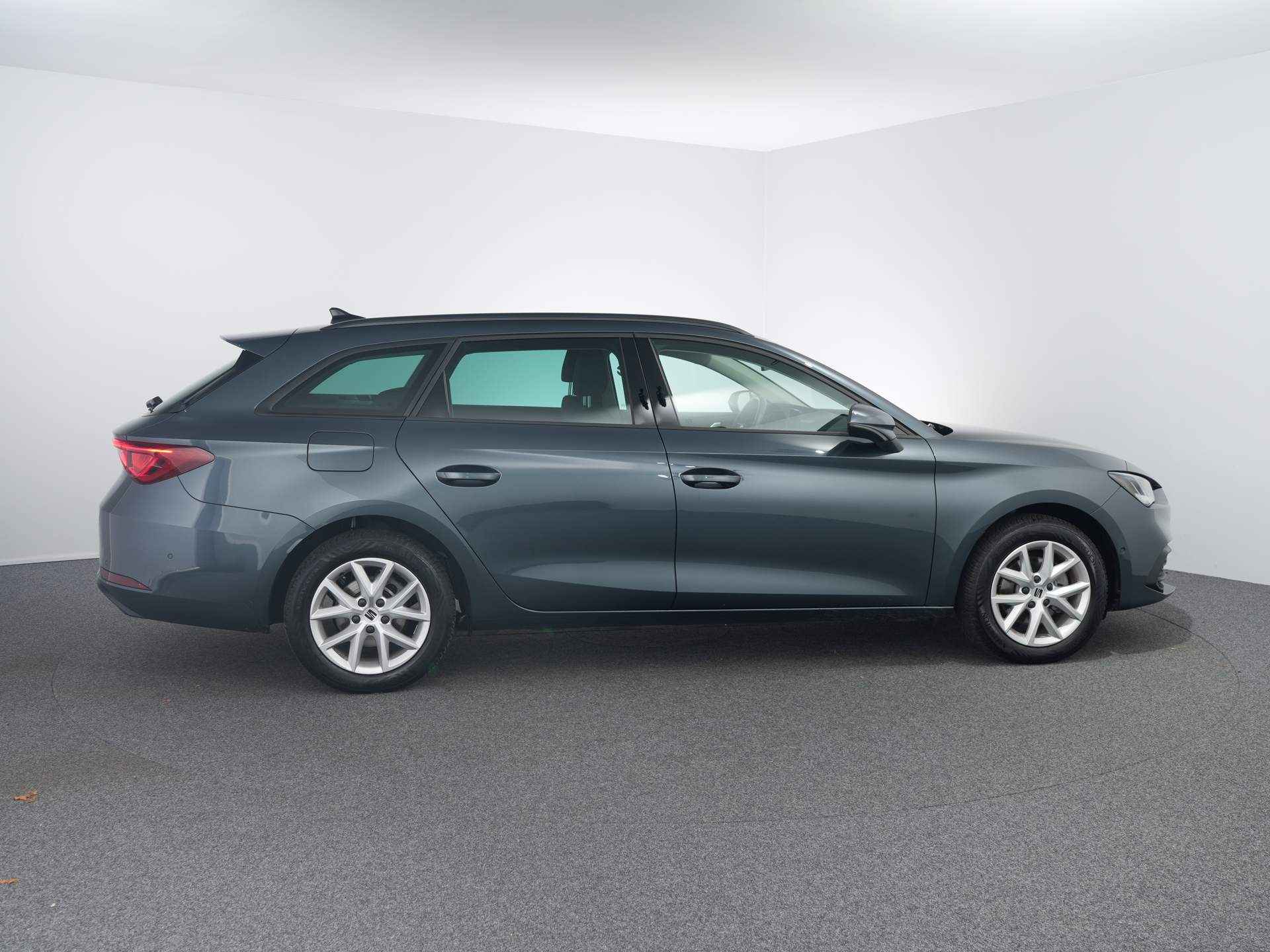 SEAT Leon Sportstourer 1.0 TSI Style Business Intense | Apple Carplay/Android Auto | Cruise | Camera - 15/26