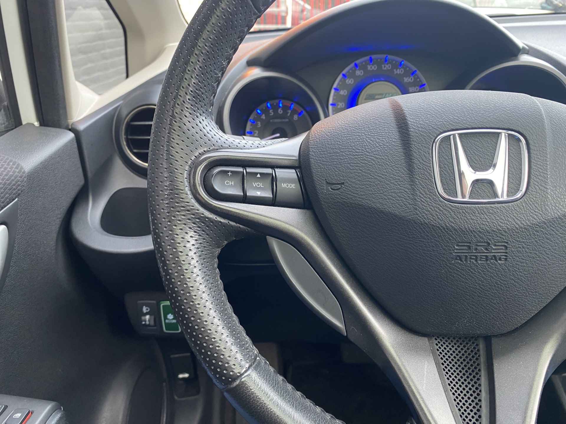 Honda Jazz 1.4 Hybrid Elegance AUT. | dealer onderhouden | panoramadak | climate control | hoge zit | privacy glas - 29/35