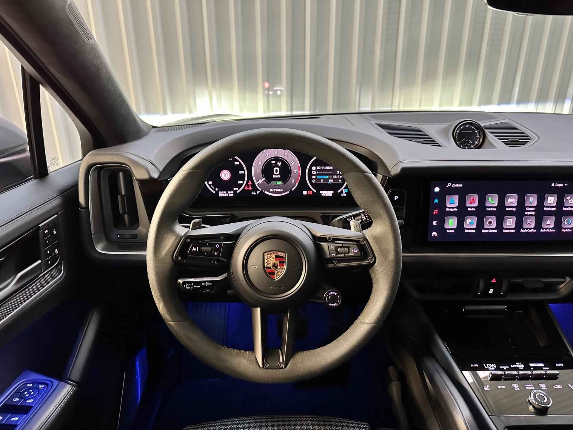 Porsche Cayenne Coupé 3.0 E-Hybrid Facelift Dualscreen Carbon - 28/42