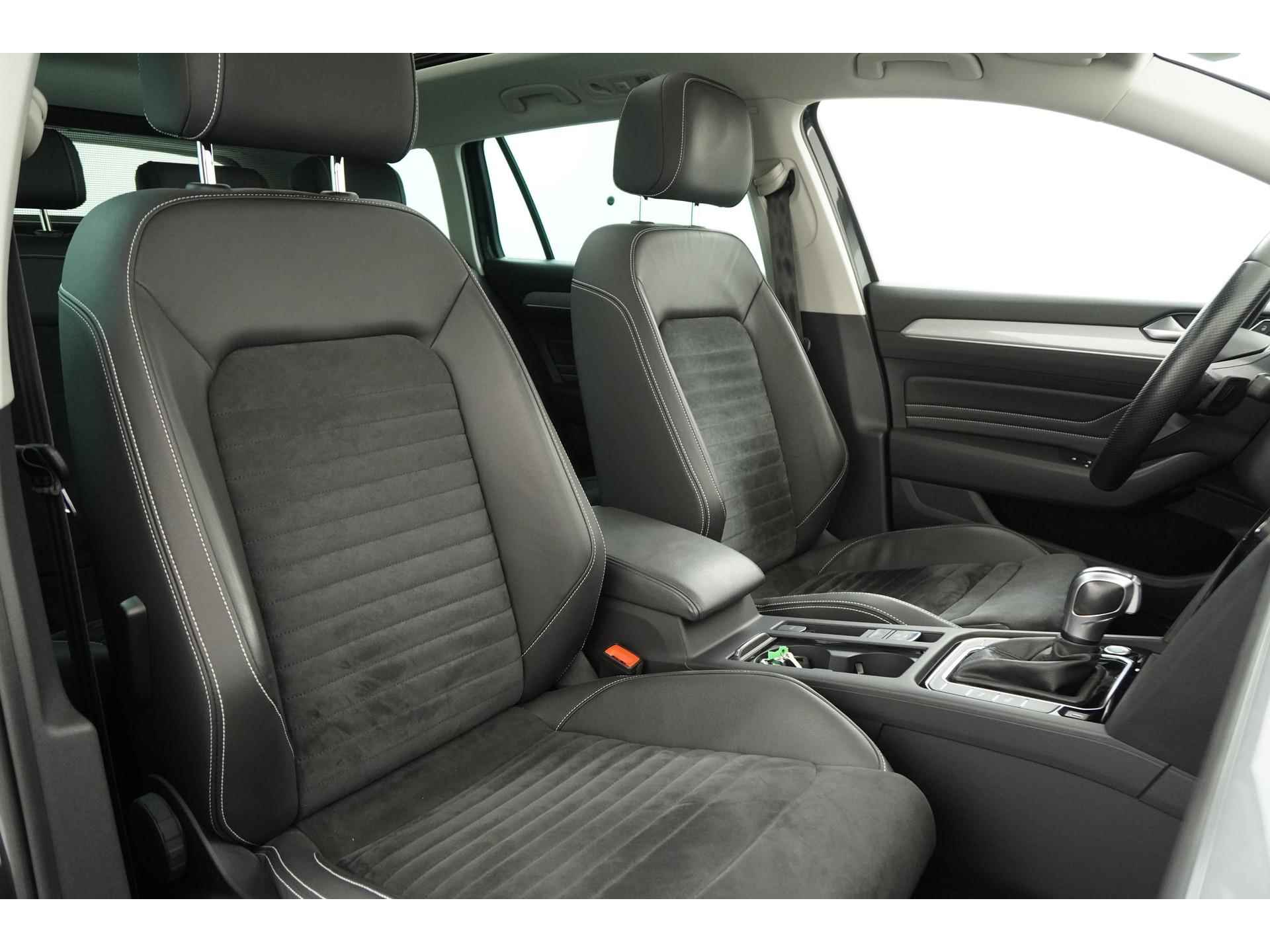 Volkswagen Passat Variant 1.4 TSI PHEV GTE | Digital Cockpit | Panoramadak | Matrix LED | Zondag Open! - 29/47
