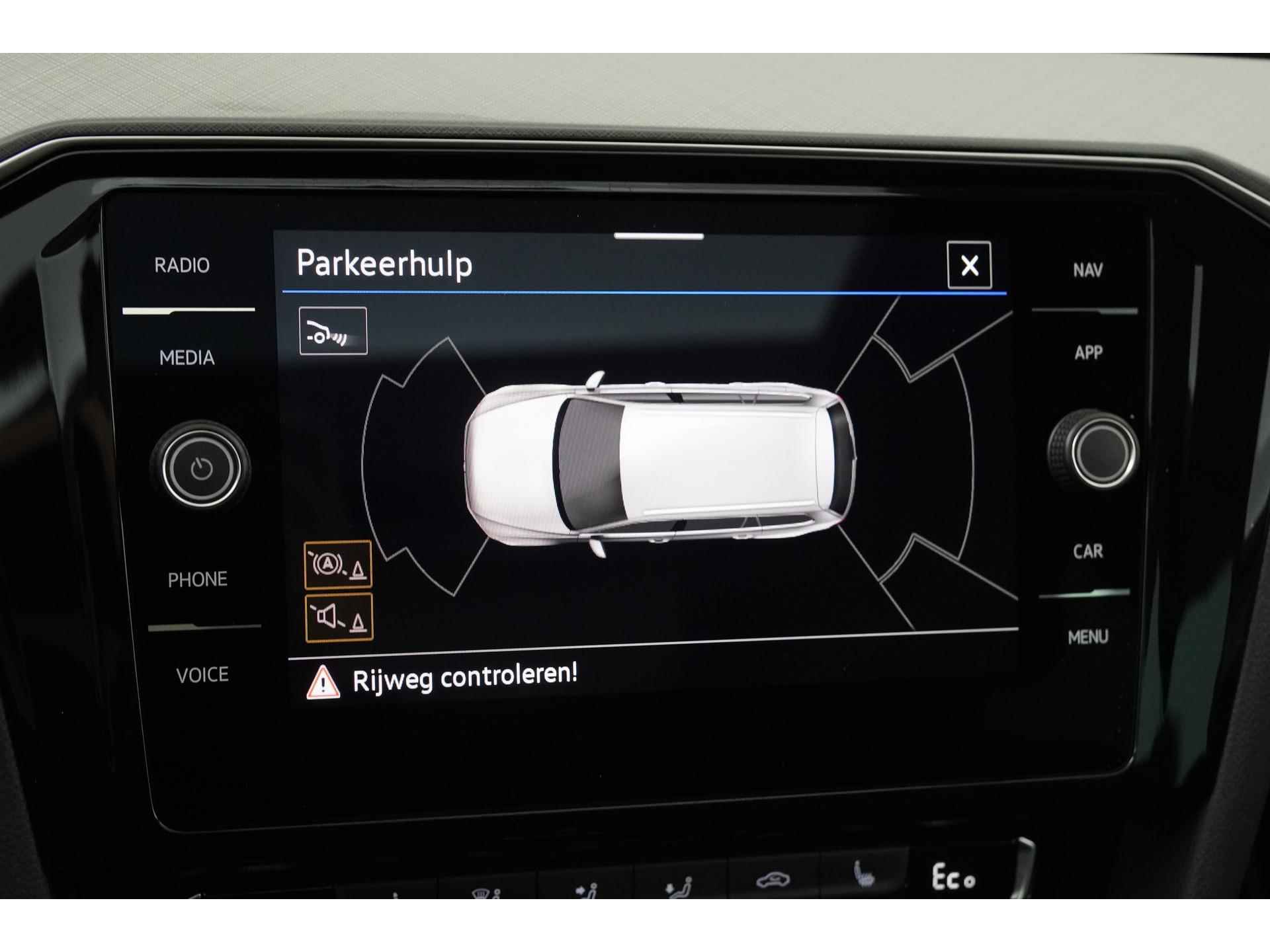 Volkswagen Passat Variant 1.4 TSI PHEV GTE | Digital Cockpit | Panoramadak | Matrix LED | Zondag Open! - 43/47
