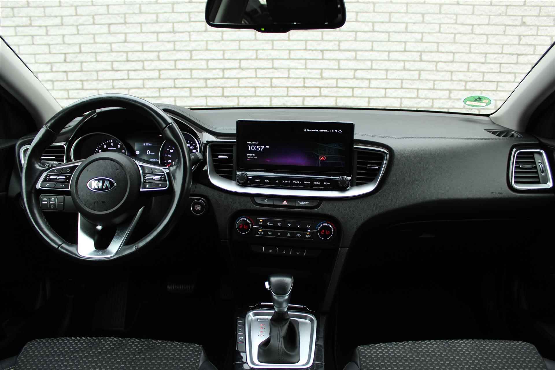 Kia Ceed 1.4 T-GDi 140pk DCT7 DynamicPlusLine | Trekhaak | Camera | Carplay | ACC | Stoel/Stuurverwarming | PDC | NAVI | Keyless - 9/36