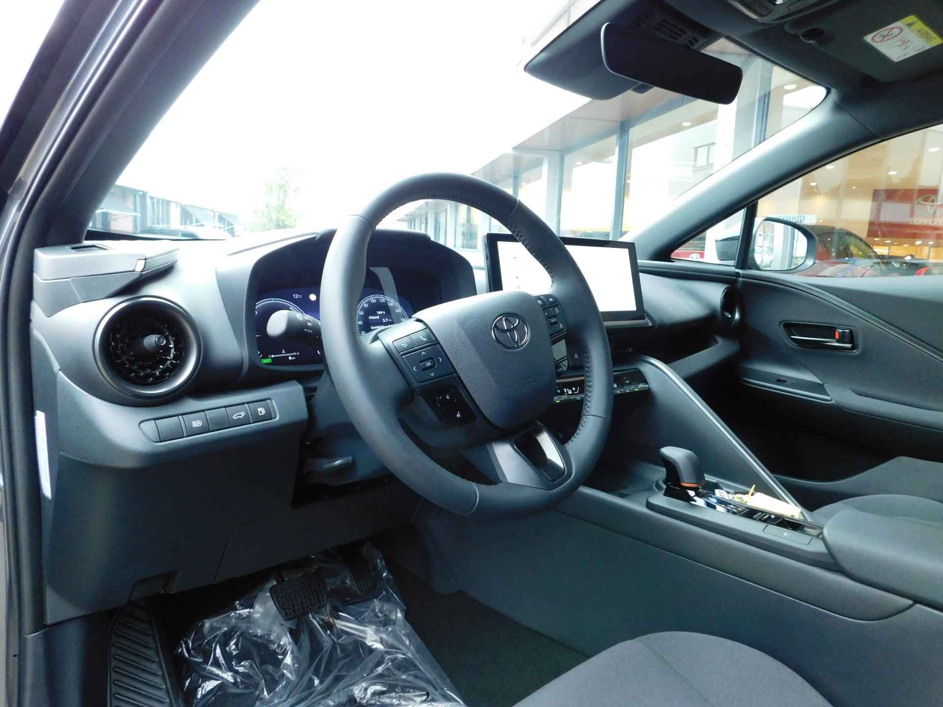 Toyota C-HR 1.8 Hybrid 140 First Edition - 17/47