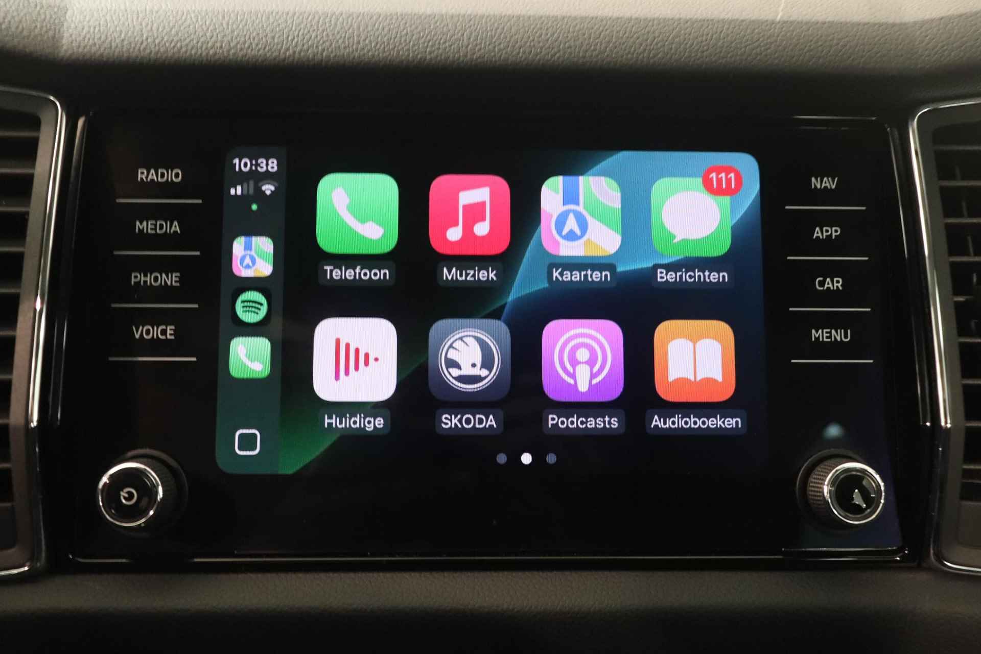 Skoda Kodiaq 1.5 TSI Business Edition 7p. | apple carplay- android auto | Camera | Trekhaak | - 7/37