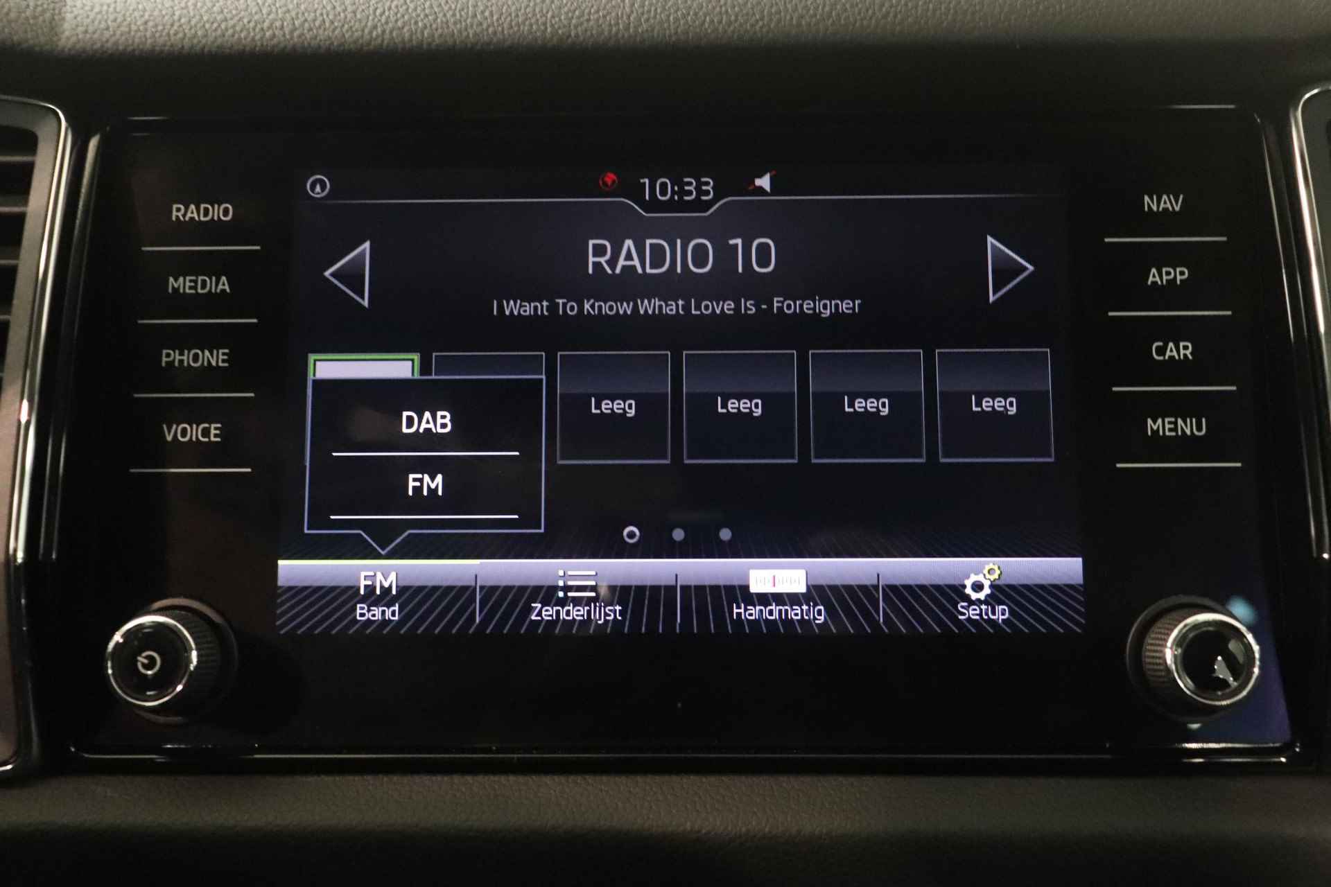 Skoda Kodiaq 1.5 TSI Business Edition 7p. | apple carplay- android auto | Camera | Trekhaak | - 17/37