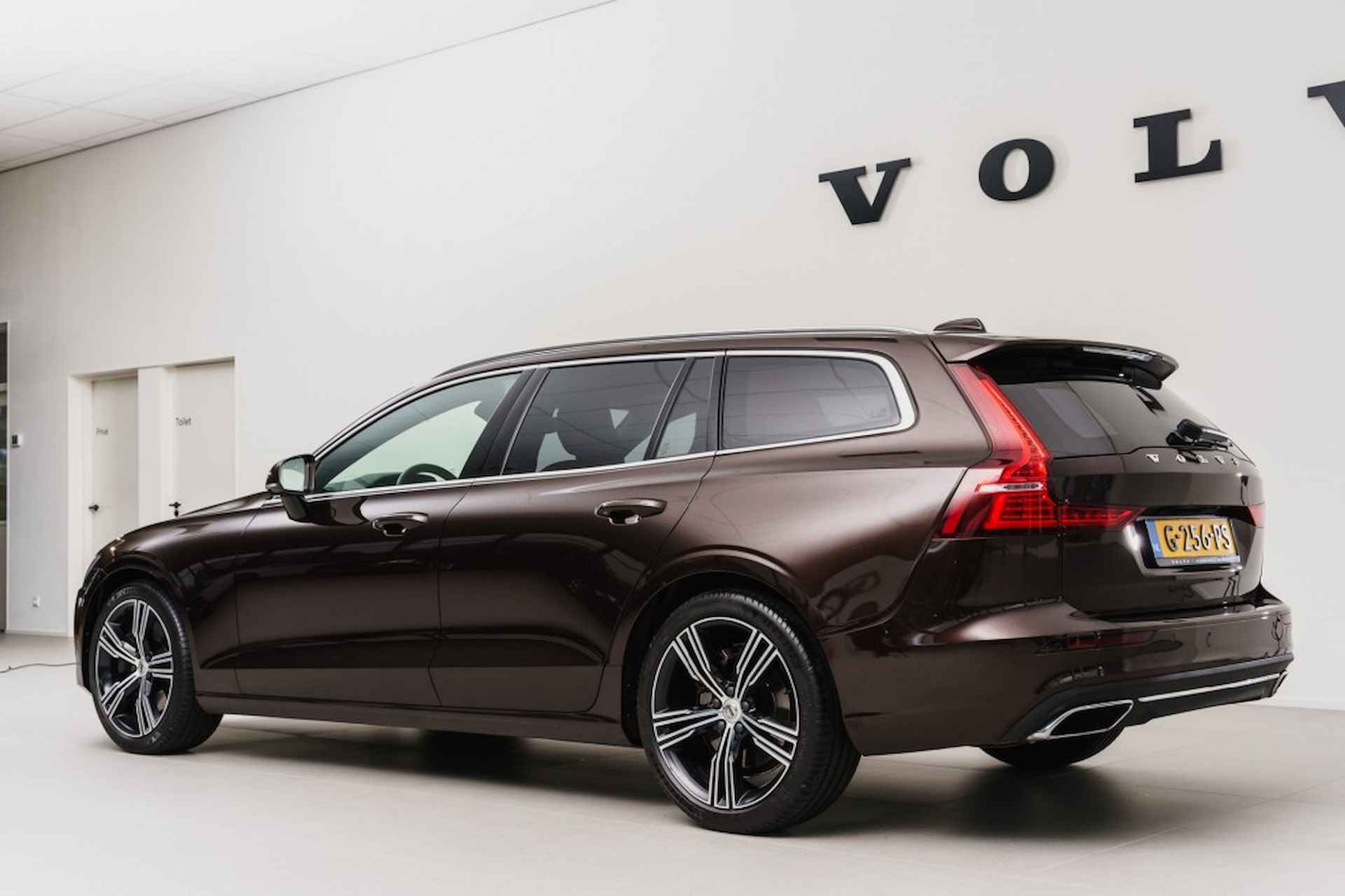 VOLVO V60 T5 Geartronic Inscription, Business Pack Connect, Park assist - 3/22