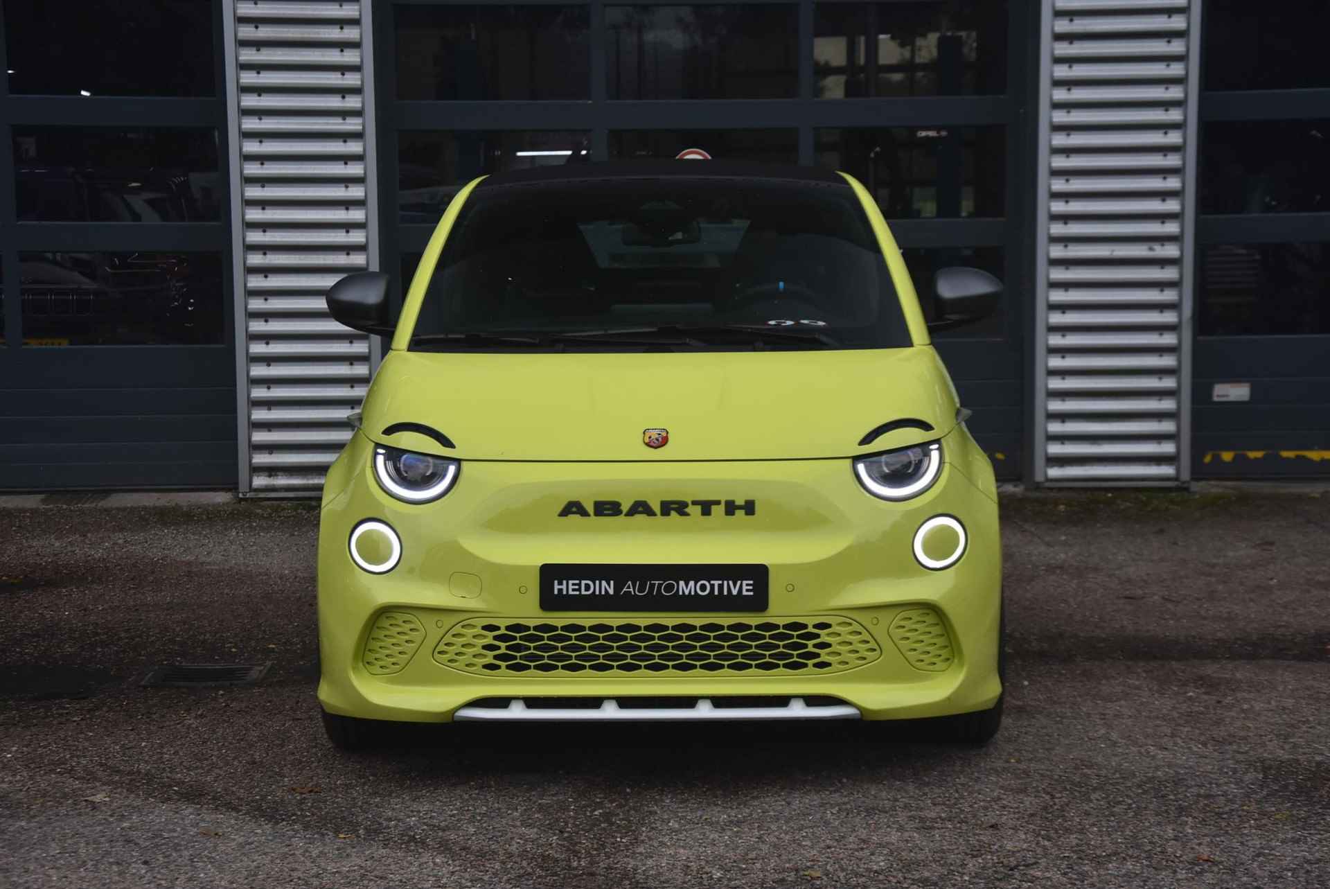 Abarth 500C Turismo 42 kWh | SCORPION | Alcantara | 360° Camera | 18'' LMV - 6/17