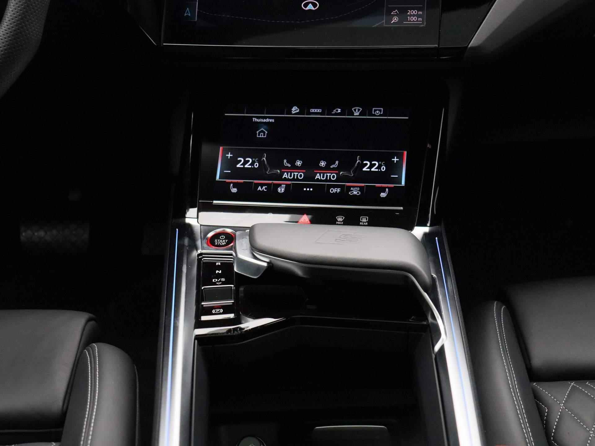 Audi e-tron S quattro 95 kWh 503 PK | Automaat | Navigatie | 360 Camera | Adaptive Cruise Control | Panoramadak | Stoelverwarming | Apple Carplay | Android Auto | Lichtmetalen velgen | Head-up Display | B&O Premium | - 11/61