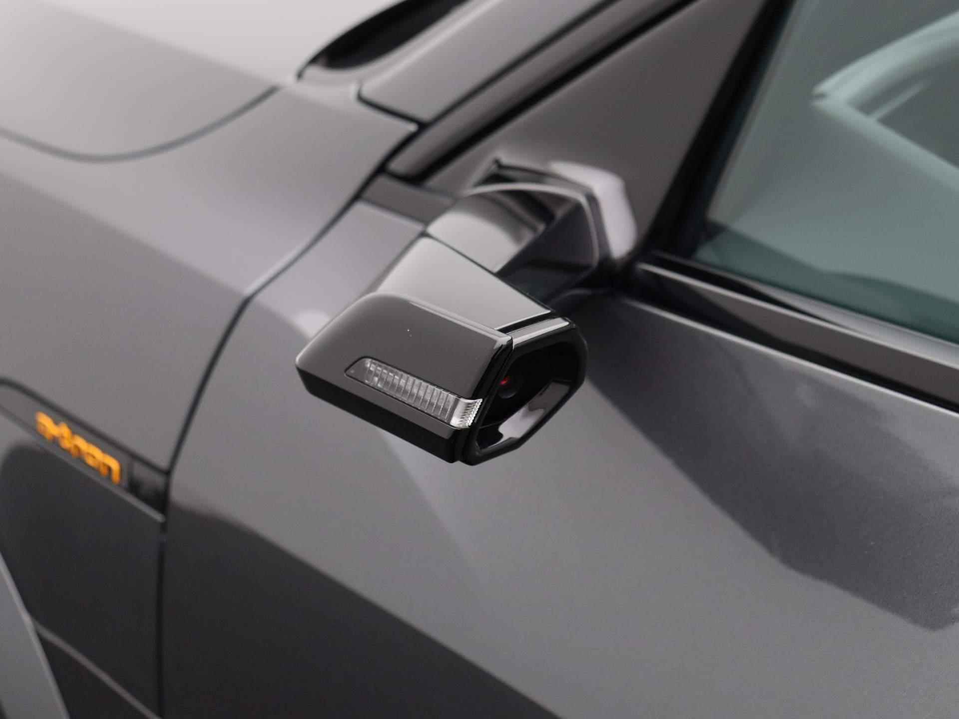 Audi e-tron S quattro 95 kWh 503 PK | Automaat | Navigatie | 360 Camera | Adaptive Cruise Control | Panoramadak | Stoelverwarming | Apple Carplay | Android Auto | Lichtmetalen velgen | Head-up Display | B&O Premium | - 13/61