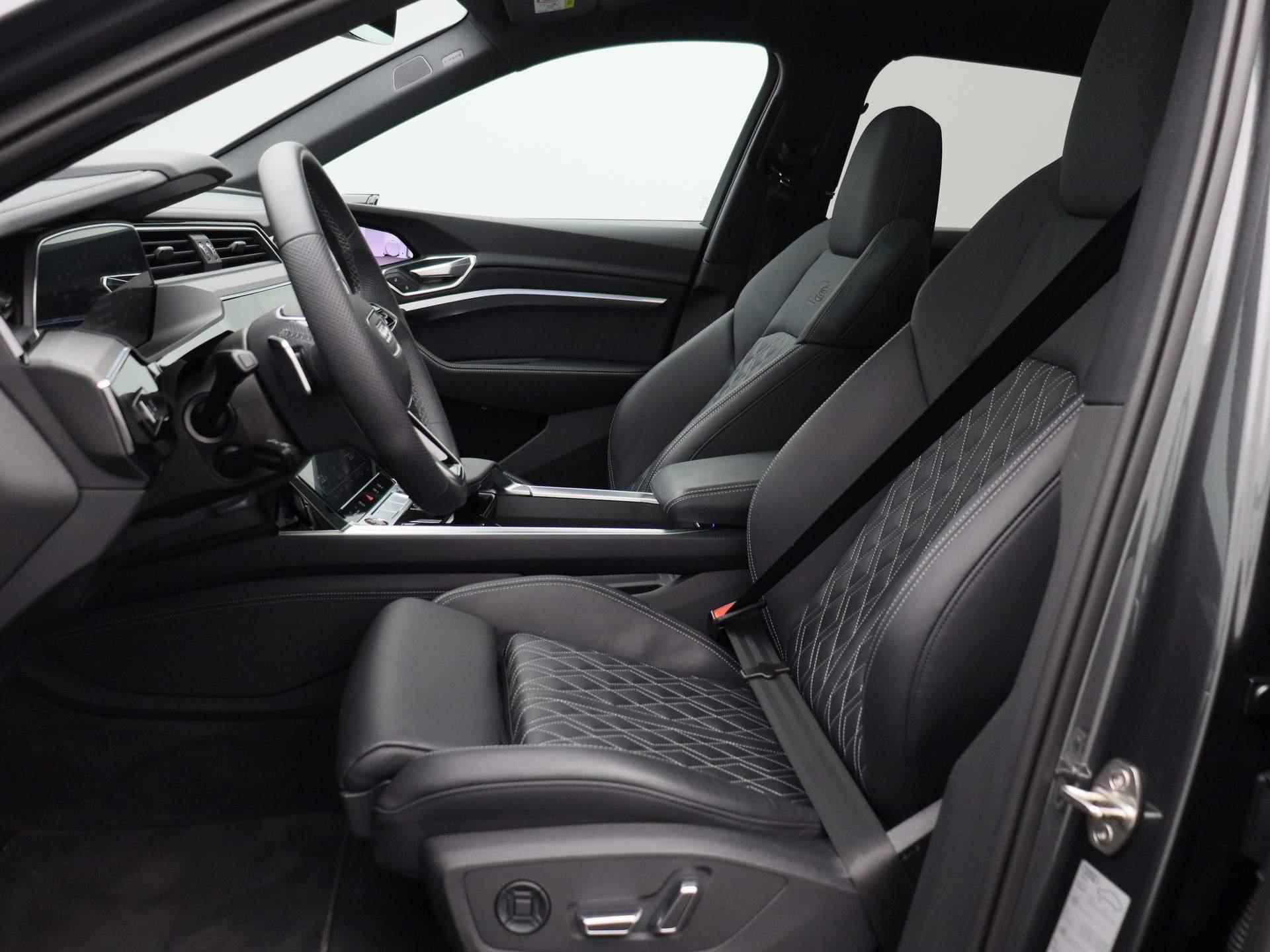 Audi e-tron S quattro 95 kWh 503 PK | Automaat | Navigatie | 360 Camera | Adaptive Cruise Control | Panoramadak | Stoelverwarming | Apple Carplay | Android Auto | Lichtmetalen velgen | Head-up Display | B&O Premium | - 14/61