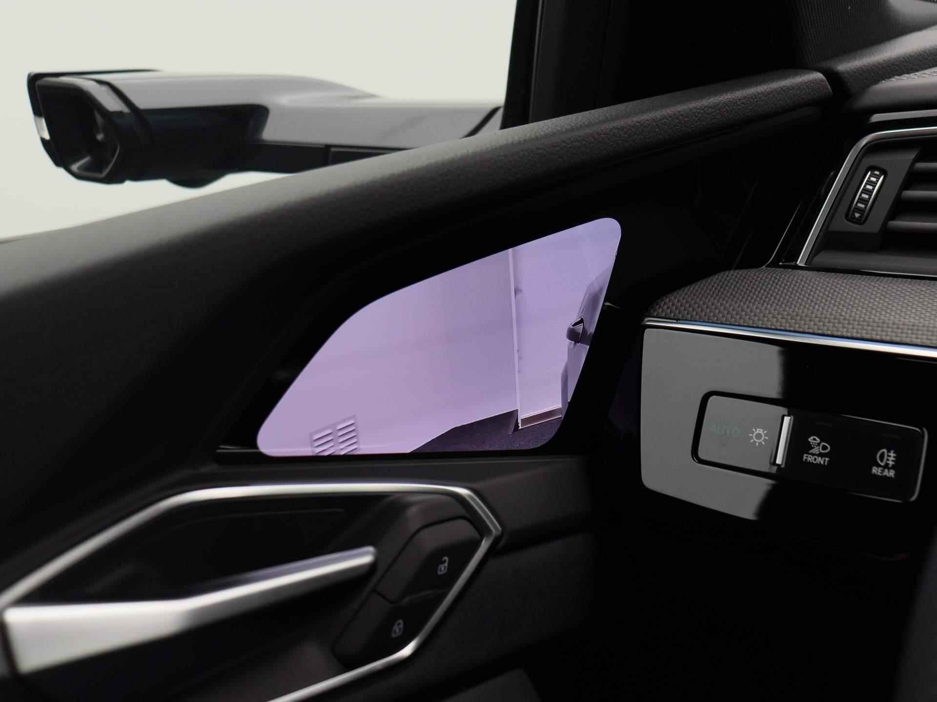 Audi e-tron S quattro 95 kWh 503 PK | Automaat | Navigatie | 360 Camera | Adaptive Cruise Control | Panoramadak | Stoelverwarming | Apple Carplay | Android Auto | Lichtmetalen velgen | Head-up Display | B&O Premium | - 28/61