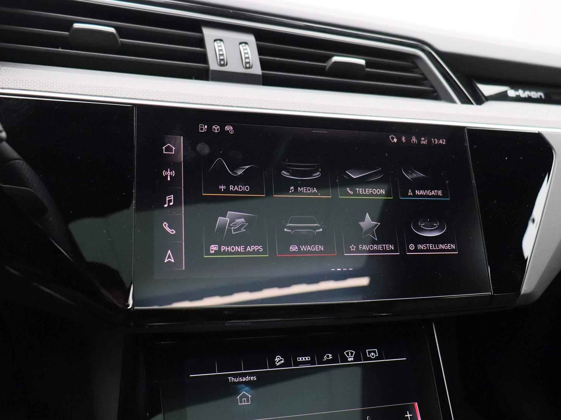 Audi e-tron S quattro 95 kWh 503 PK | Automaat | Navigatie | 360 Camera | Adaptive Cruise Control | Panoramadak | Stoelverwarming | Apple Carplay | Android Auto | Lichtmetalen velgen | Head-up Display | B&O Premium | - 39/61