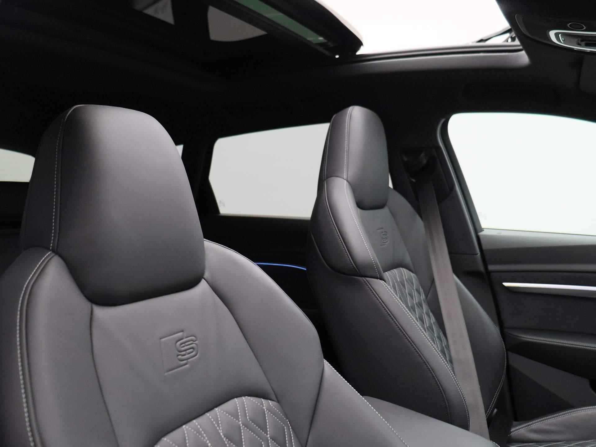 Audi e-tron S quattro 95 kWh 503 PK | Automaat | Navigatie | 360 Camera | Adaptive Cruise Control | Panoramadak | Stoelverwarming | Apple Carplay | Android Auto | Lichtmetalen velgen | Head-up Display | B&O Premium | - 52/61