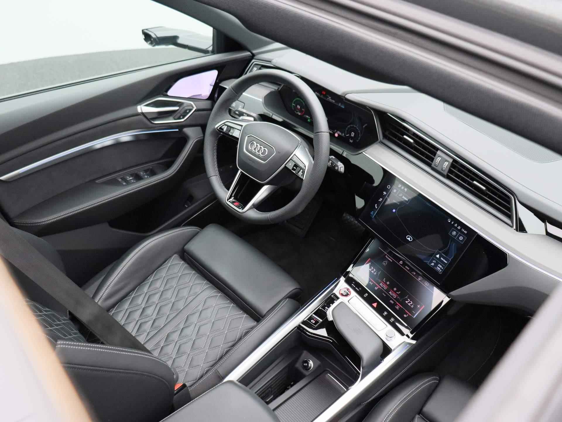 Audi e-tron S quattro 95 kWh 503 PK | Automaat | Navigatie | 360 Camera | Adaptive Cruise Control | Panoramadak | Stoelverwarming | Apple Carplay | Android Auto | Lichtmetalen velgen | Head-up Display | B&O Premium | - 53/61