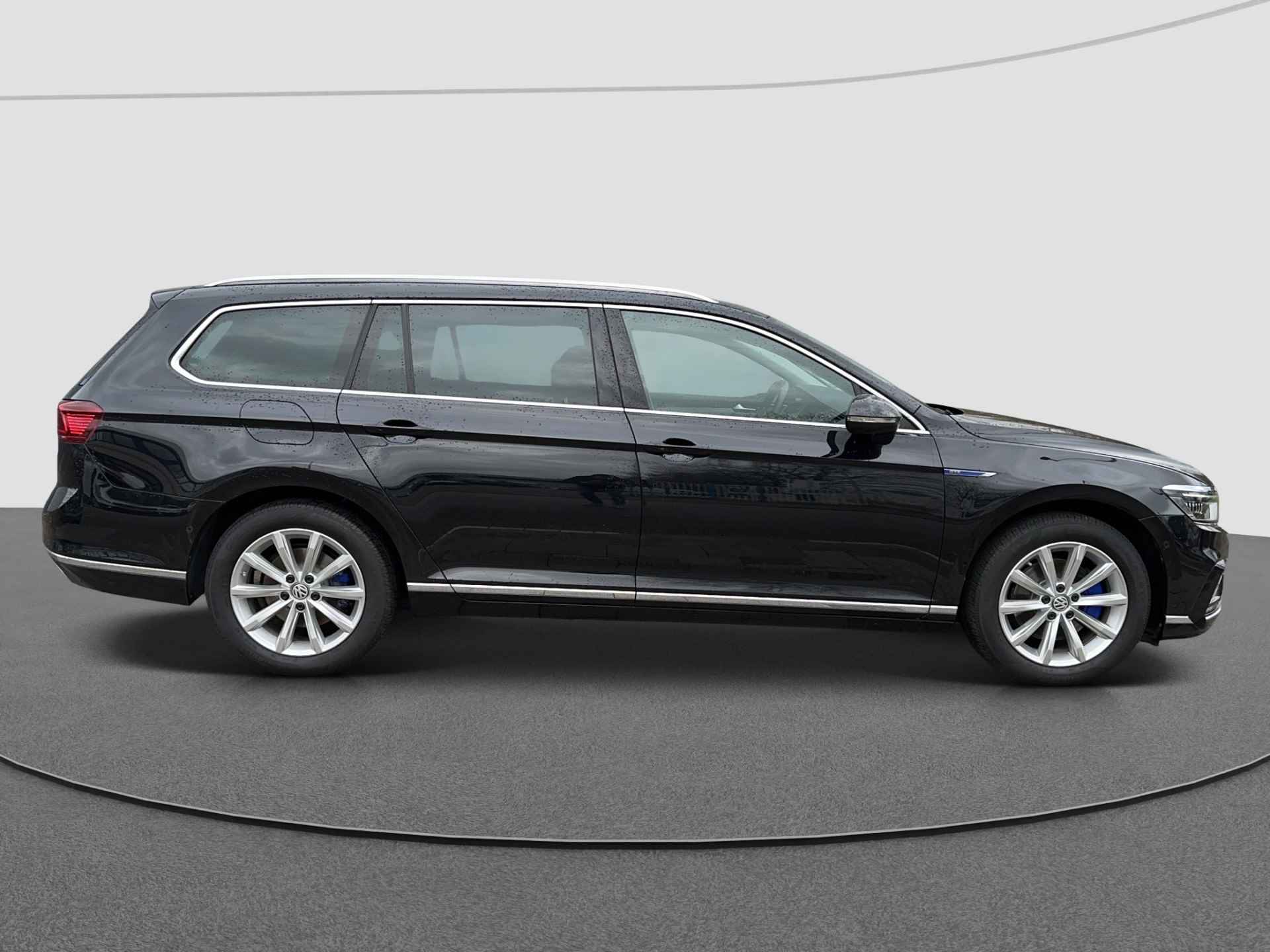 Volkswagen Passat Variant 1.4 TSI PHEV GTE | R-Line | volleder | panodak | 360camera | HUD | memory seat! - 13/39