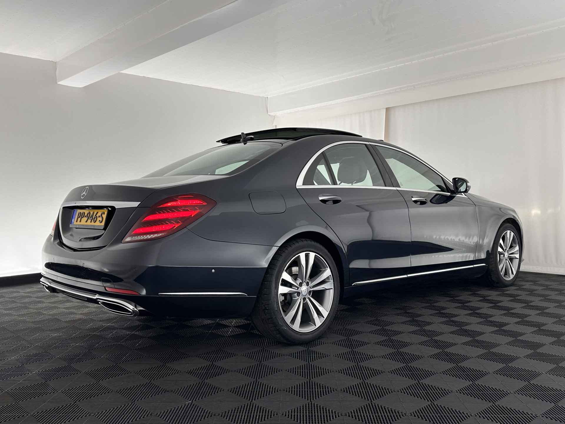 Mercedes-Benz S-Klasse 350d 4Matic Aut. *PANO | DISTRONIC | FULL-LEATHER | FULL-LED | BLINDSPOT | MEMORY-PACK | WIDE-SCREEN-DIGI-COCKPIT | AIR-SUSPENSION | AMBIENT-LIGHT | CAMERA | TOPVIEW | ECC | COMFORT-SEATS | 19''ALU.... - 6/40