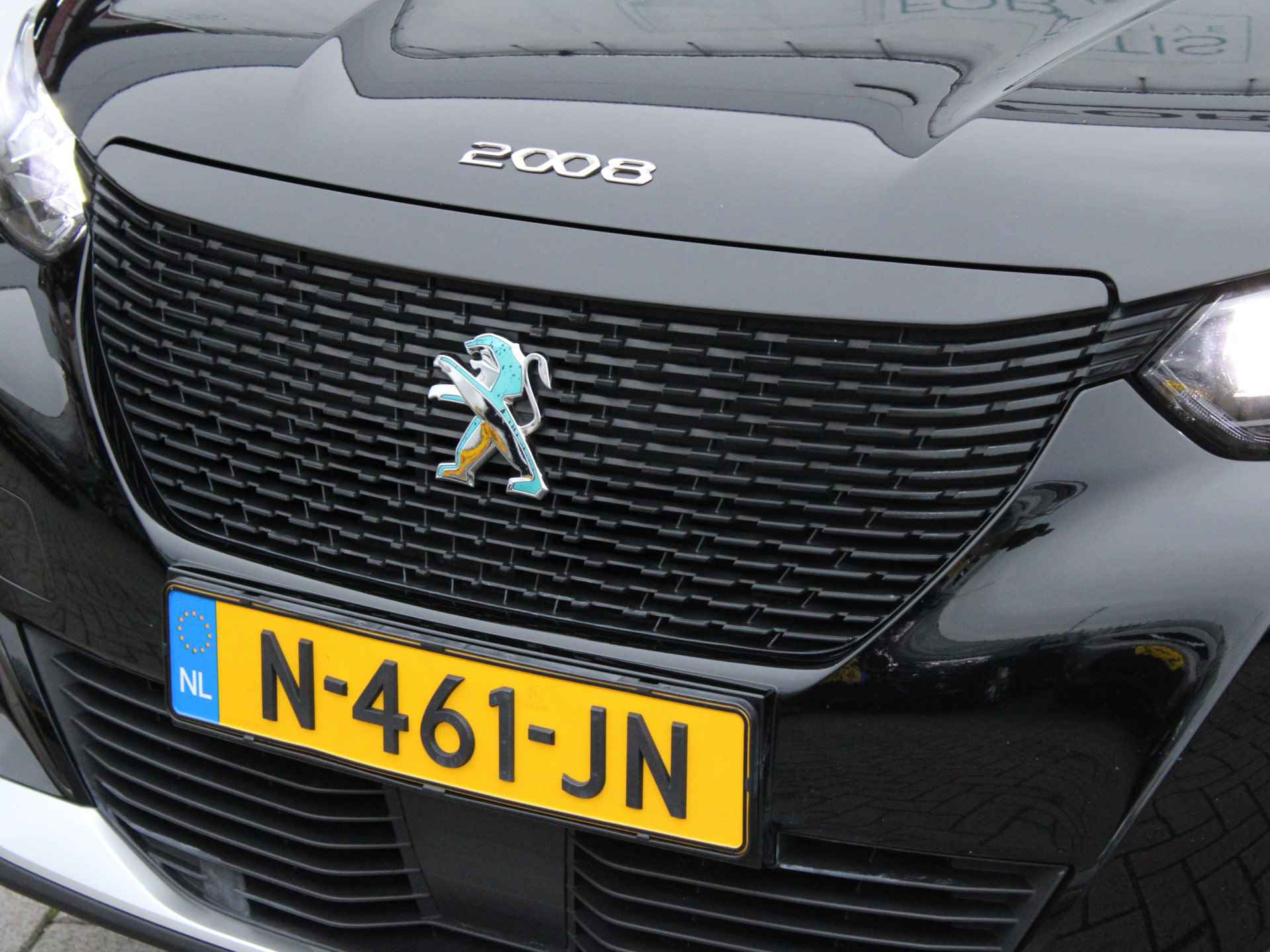 Peugeot e-2008 EV Allure Pack 50 kWh NL AUTO | CARPLAY | SOH BEKEND - 10/42