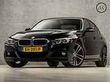 BMW 3-serie 318 M Sport Shadow Automaat (GROOT NAVI, M PAKKET, LEDEREN SPORTSTOELEN, STOELVERWARMING, DIGITAL COCKPIT, CAMERA, KEYLESS, PARKEERSENSOREN, NIEUWSTAAT)