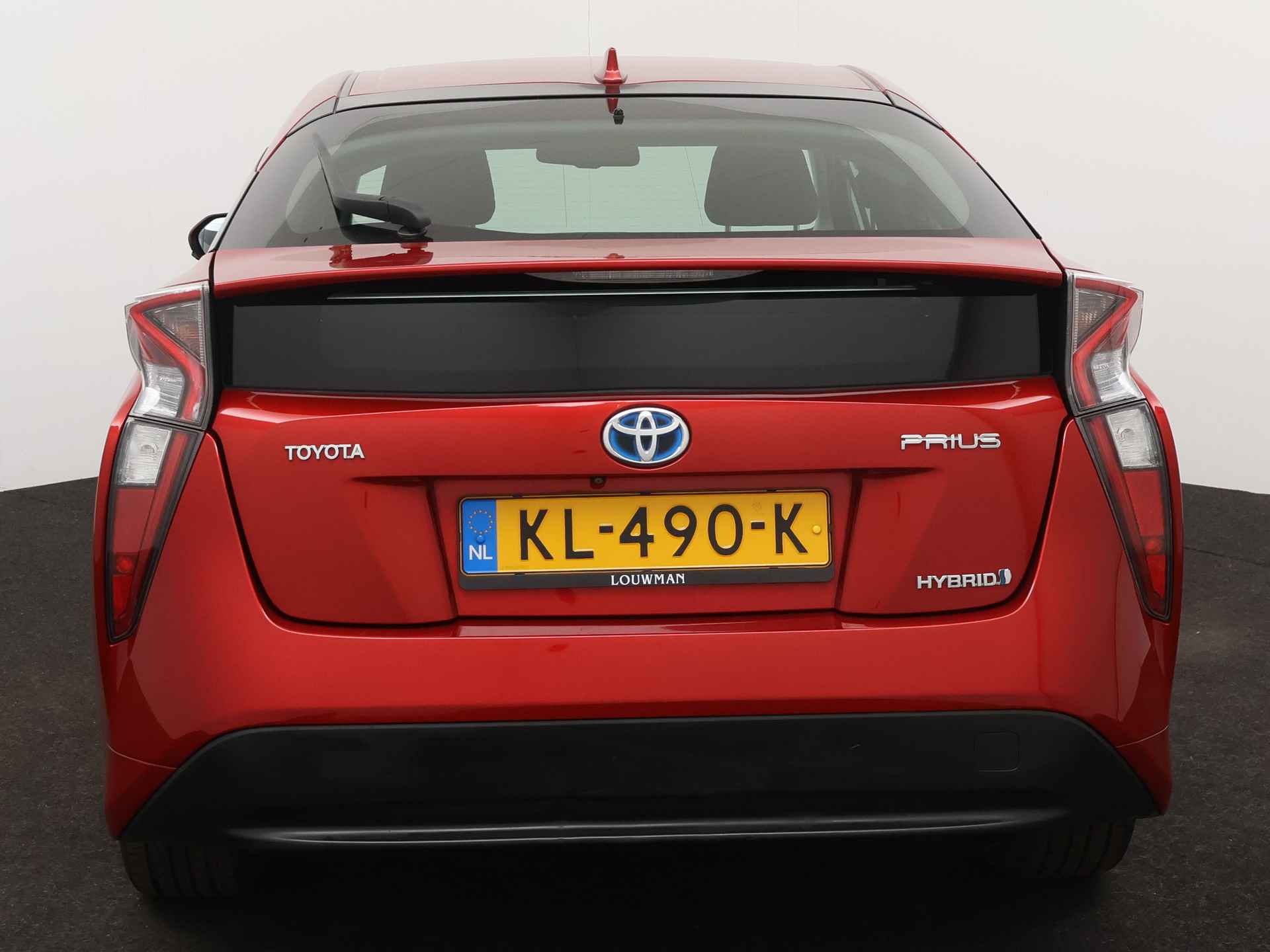 Toyota Prius 1.8 Hybrid Dynamic | NL-Auto | Navigatie | - 30/43
