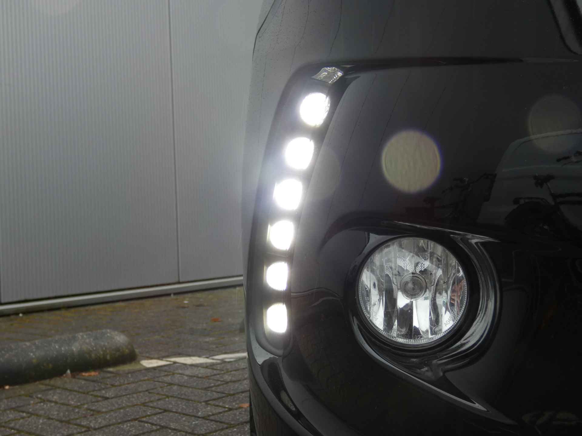 Citroën DS DS3 1.2 80PK So Chic | HIFI Sound | Navigatie | Parkeercamera | LED | Org. NL - 10/55