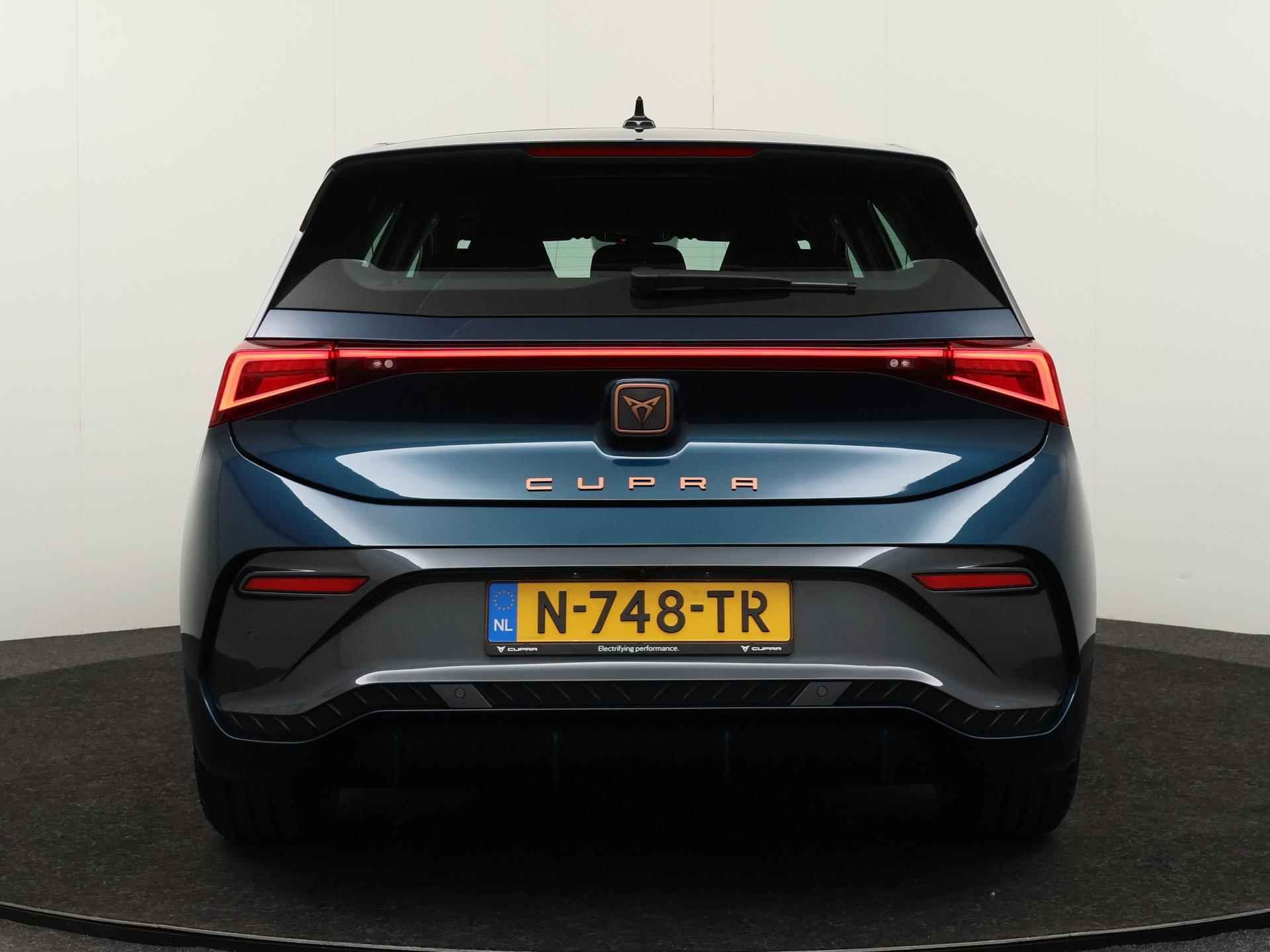 CUPRA Born Business One 62 kWh 204 PK  | SEPP | Apple CarPlay | ACC | Stoelverwarming | Camera | LED | Navi | - 7/15