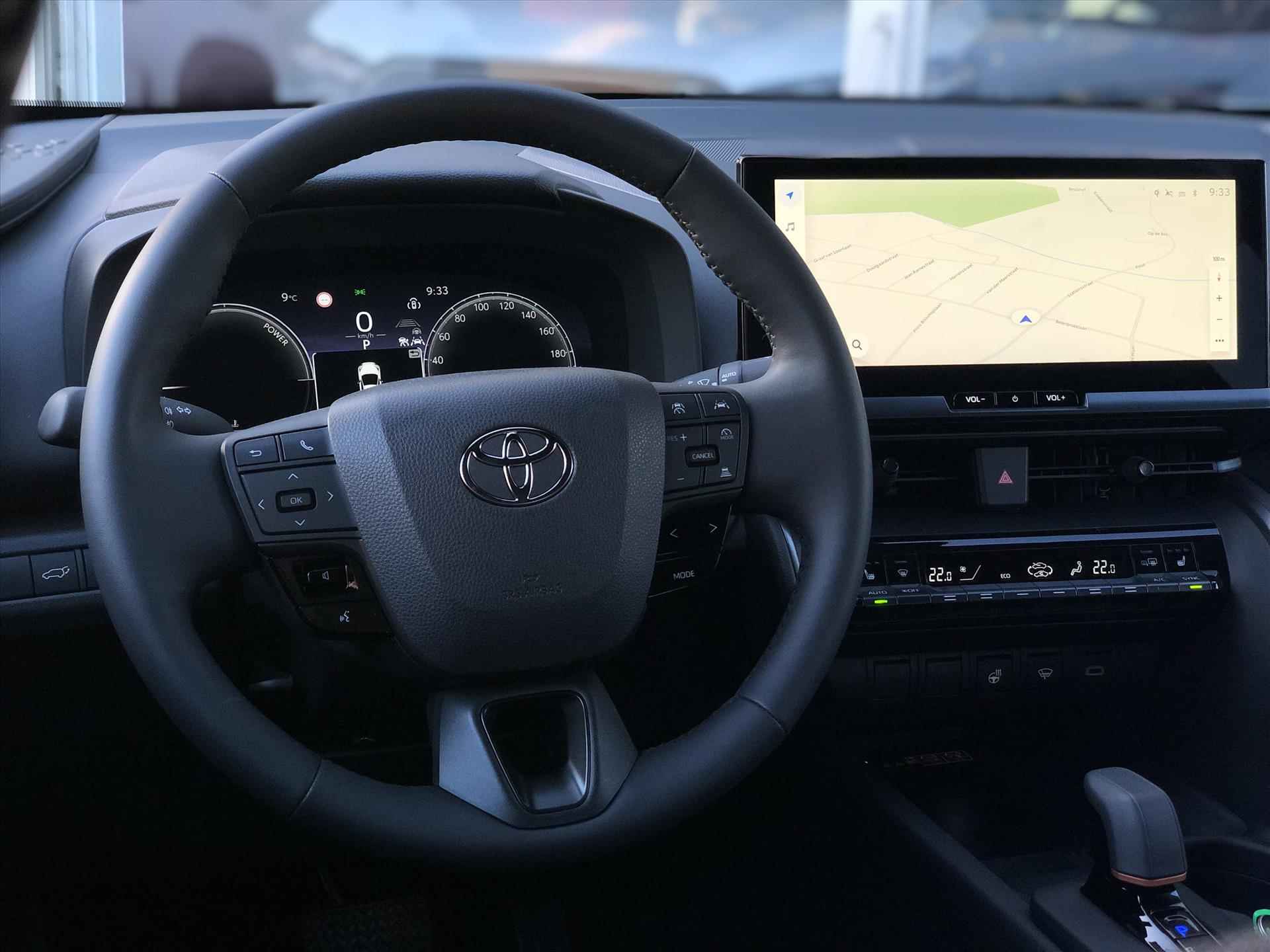 Toyota C-Hr 1.8 Hybrid 140pk First Edition Bi-tone | Nieuw model, Smart connect, Dodehoekherkenning, Parkeersensoren,Stoel + Stuurverwarming - 14/39