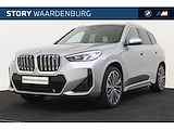 BMW iX1 xDrive30 M Sport 67 kWh / Sportstoelen / Stoelverwarming / Harman Kardon / Parking Assistant / Adaptief M Onderstel / M Sportstuurwiel