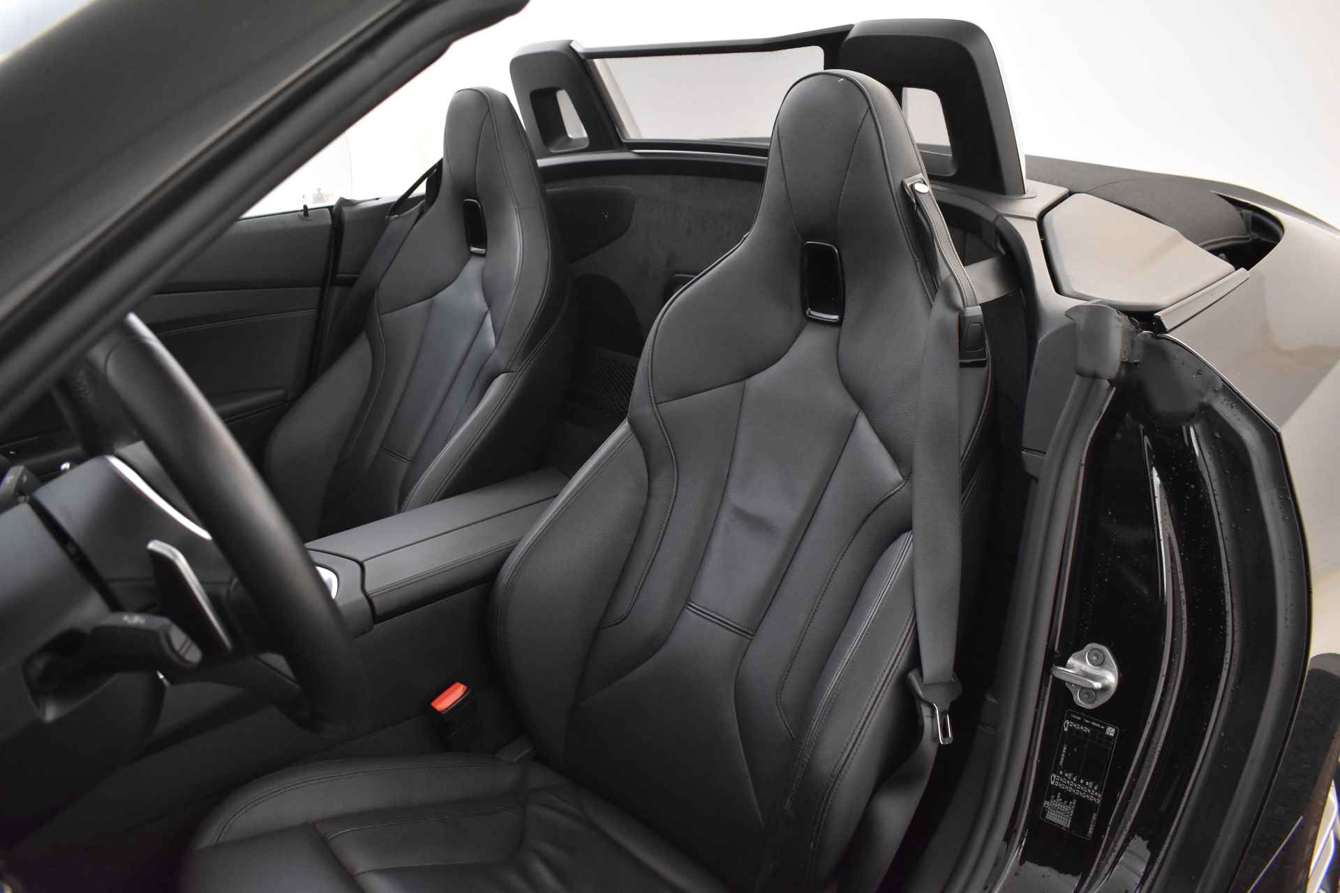 BMW Z4 Roadster sDrive20i High Executive Automaat / Comfort Access / Harman Kardon / Head-Up / Live Cockpit Professional / Leder / Stoelverwarming - 6/54