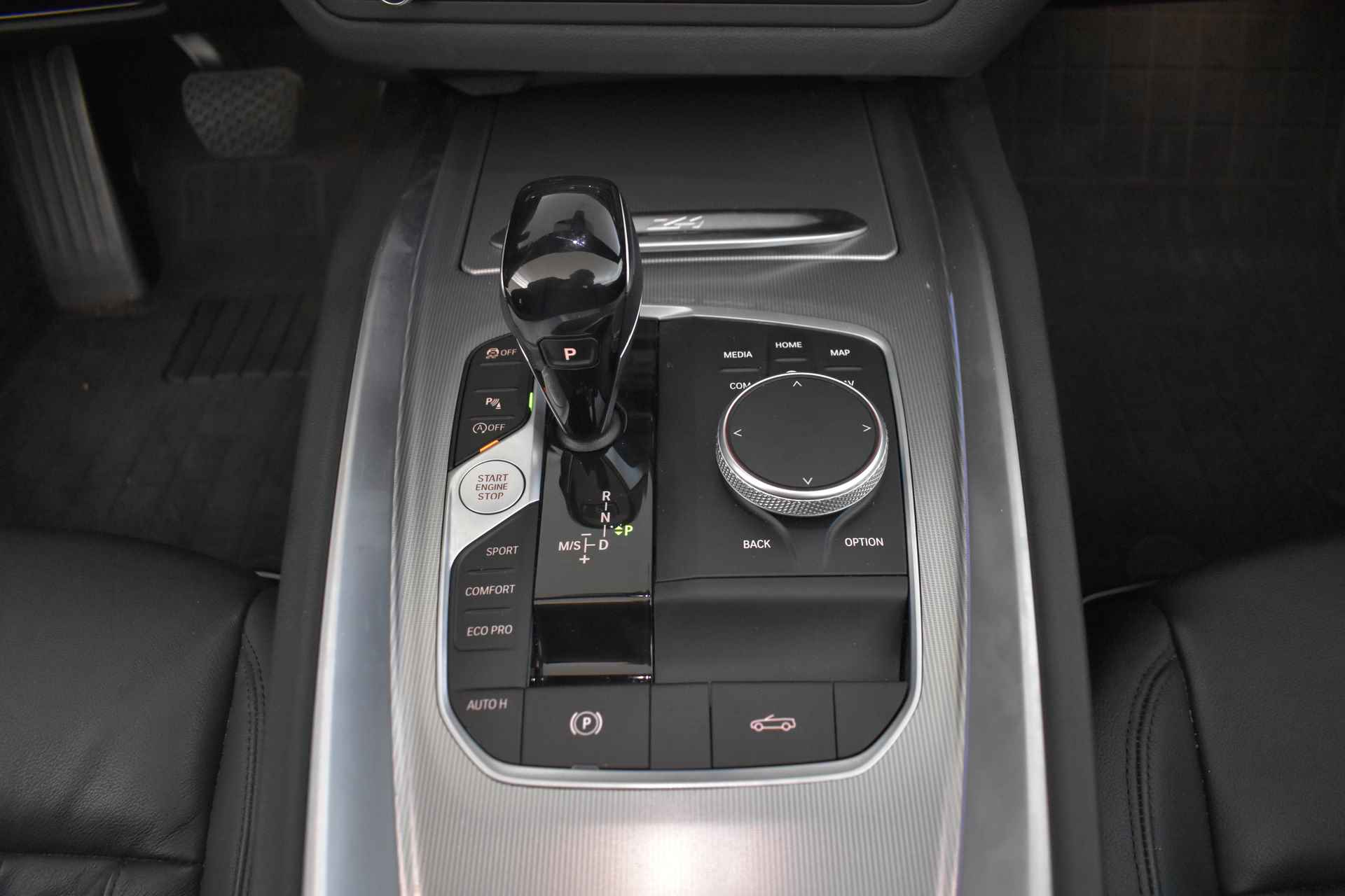 BMW Z4 Roadster sDrive20i High Executive Automaat / Comfort Access / Harman Kardon / Head-Up / Live Cockpit Professional / Leder / Stoelverwarming - 20/54
