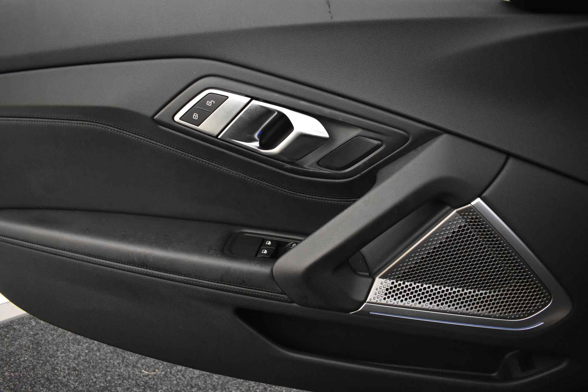 BMW Z4 Roadster sDrive20i High Executive Automaat / Comfort Access / Harman Kardon / Head-Up / Live Cockpit Professional / Leder / Stoelverwarming - 30/54